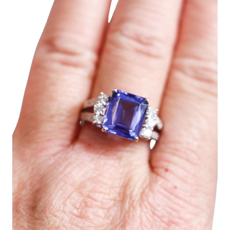 Platinum 6.64ct Tanzanite Diamond Ring