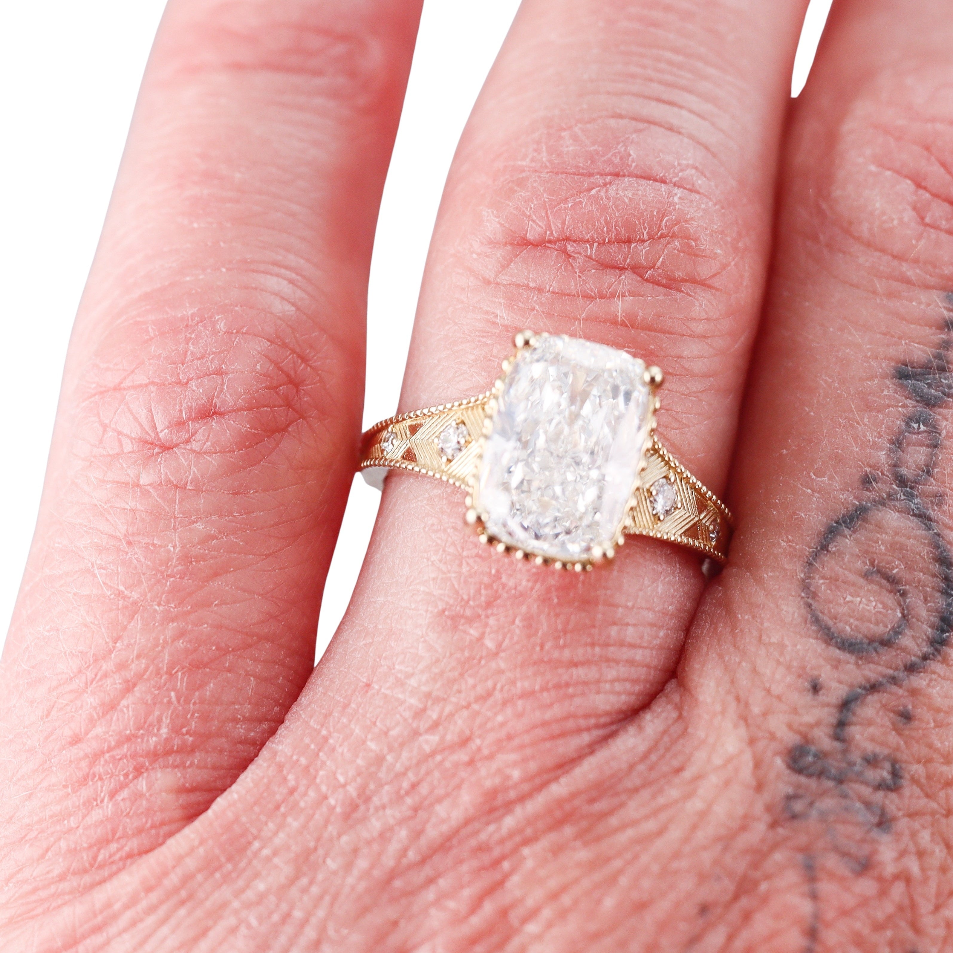 14k Solid Gold IGI Lab Grown 4.10ct Cushion Diamond Engagement Ring