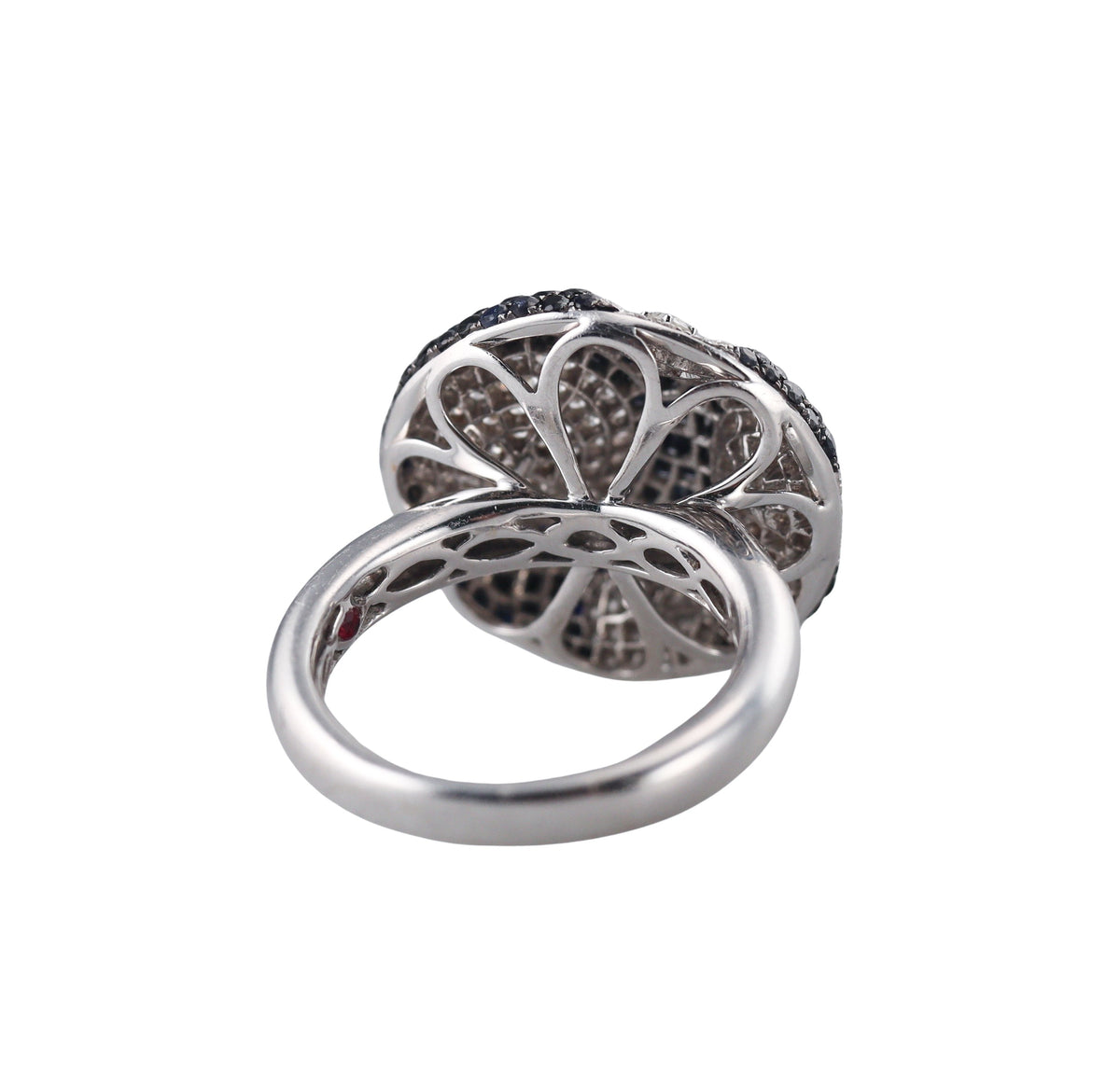 18k Gold Black & White Diamond Ring