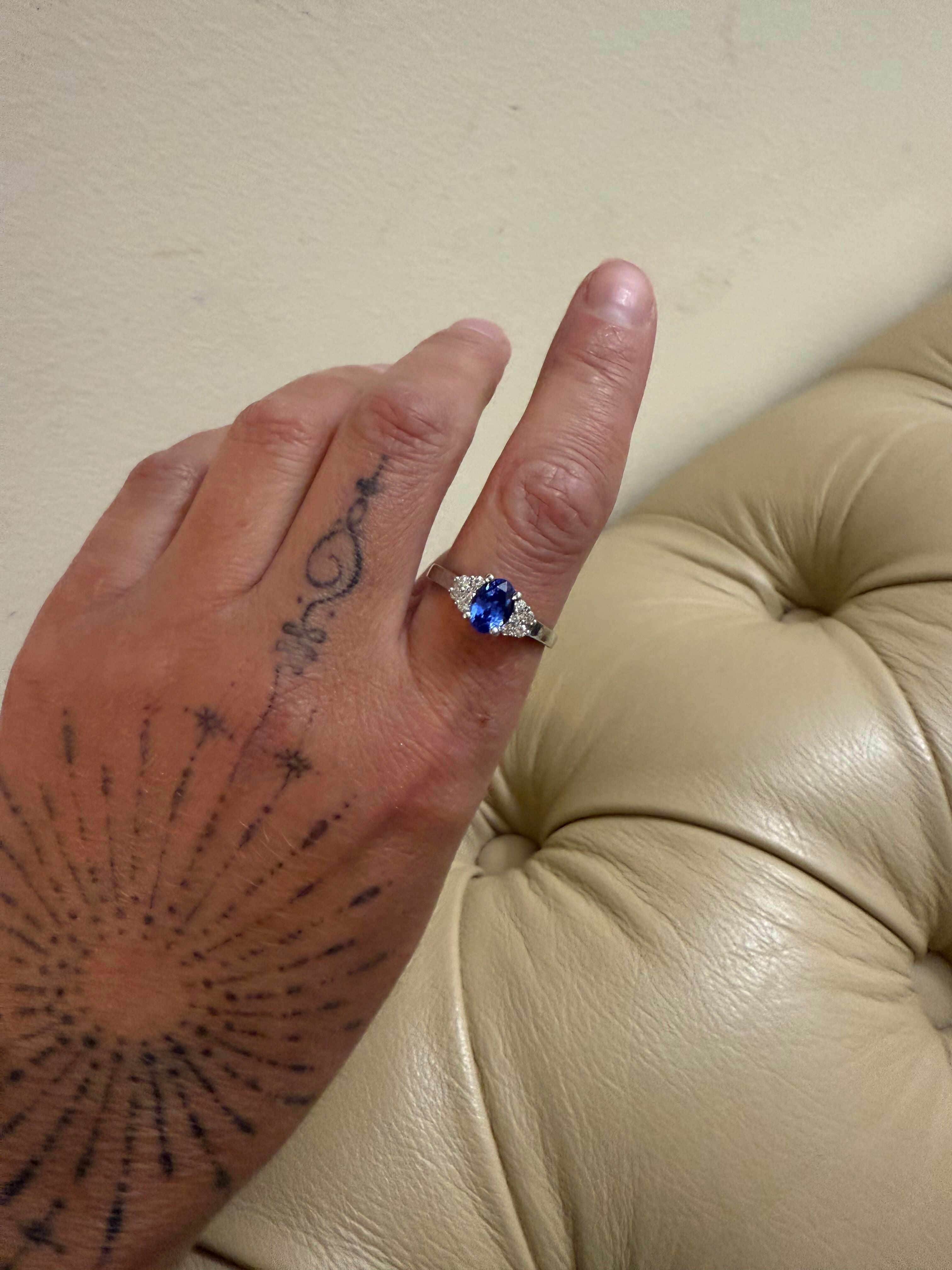 18k Gold Diamond 1.70ct Tanzanite Ring