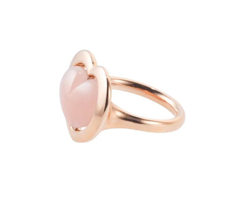 Mimi Milano Rose Quartzite Gold Flip Heart Top Ring