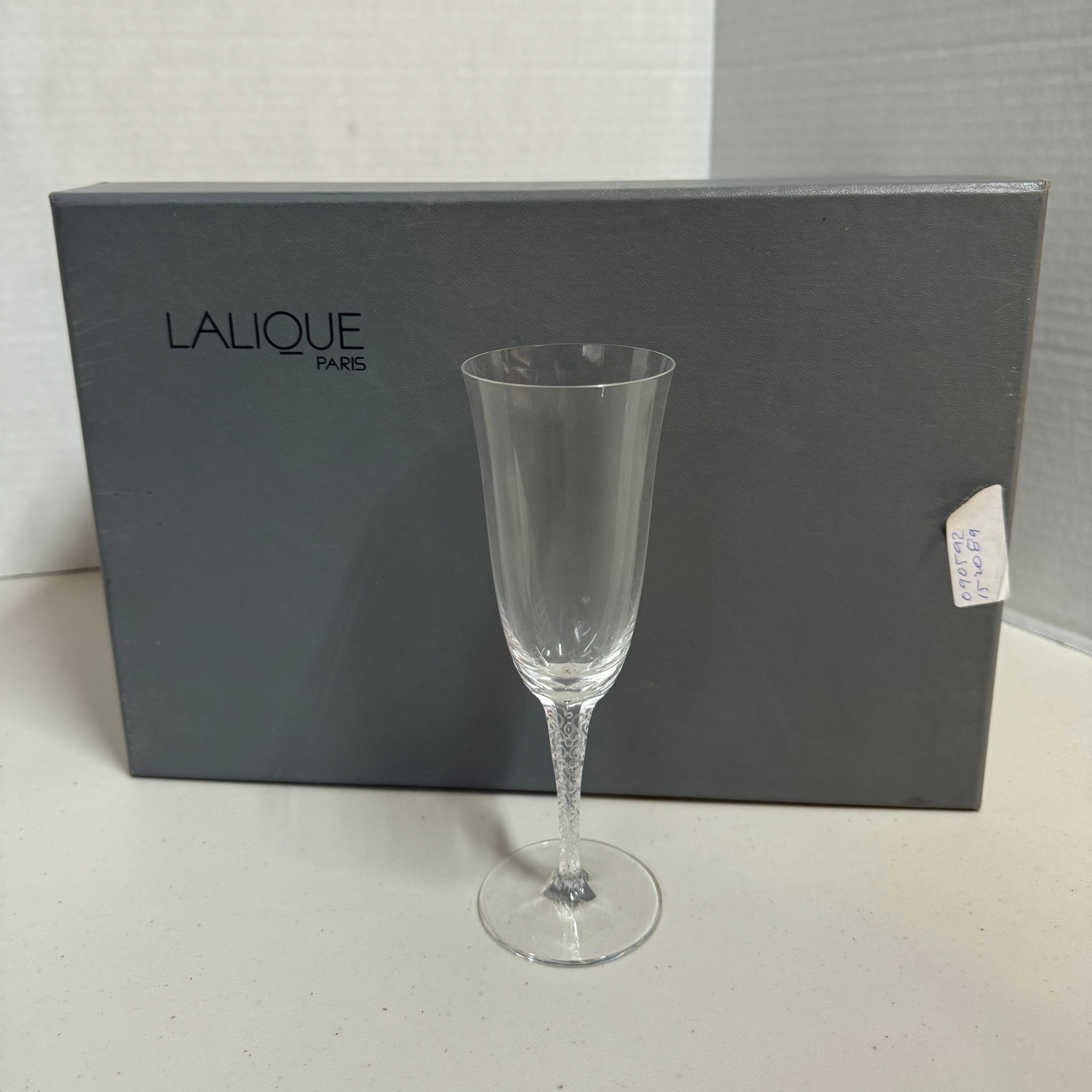 Lalique Treves champagne flute Set of 6