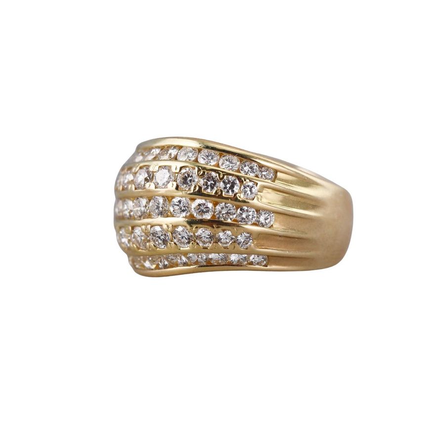 1980s Viuntage Diamond 18k Gold Ring