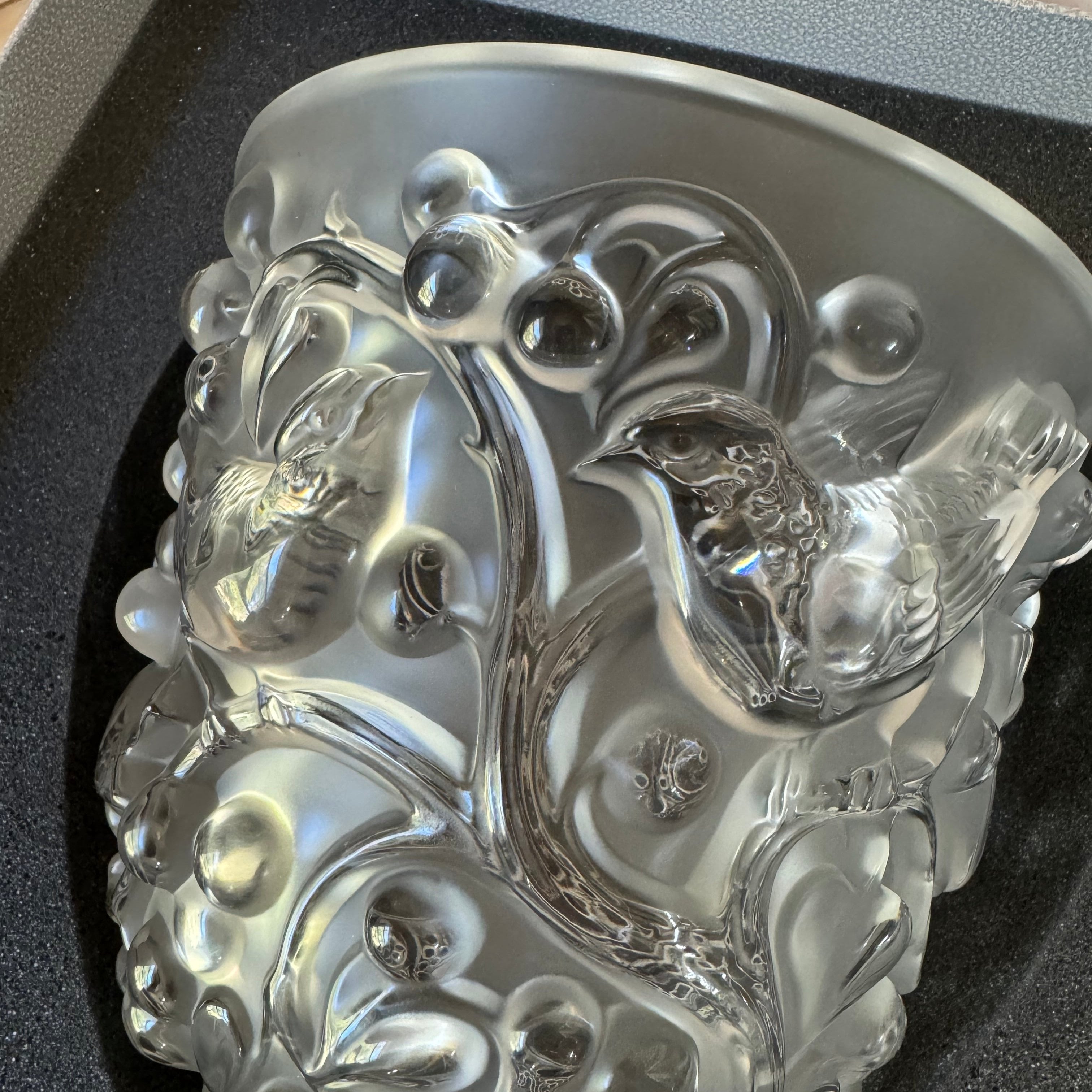 Lalique Crystal Avallon Vase #10065300