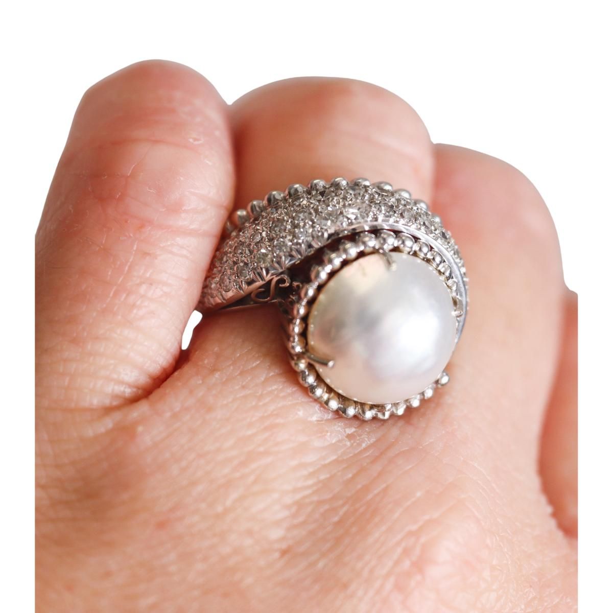 Mid Century 14k Gold Mabe Pearl Diamond Ring
