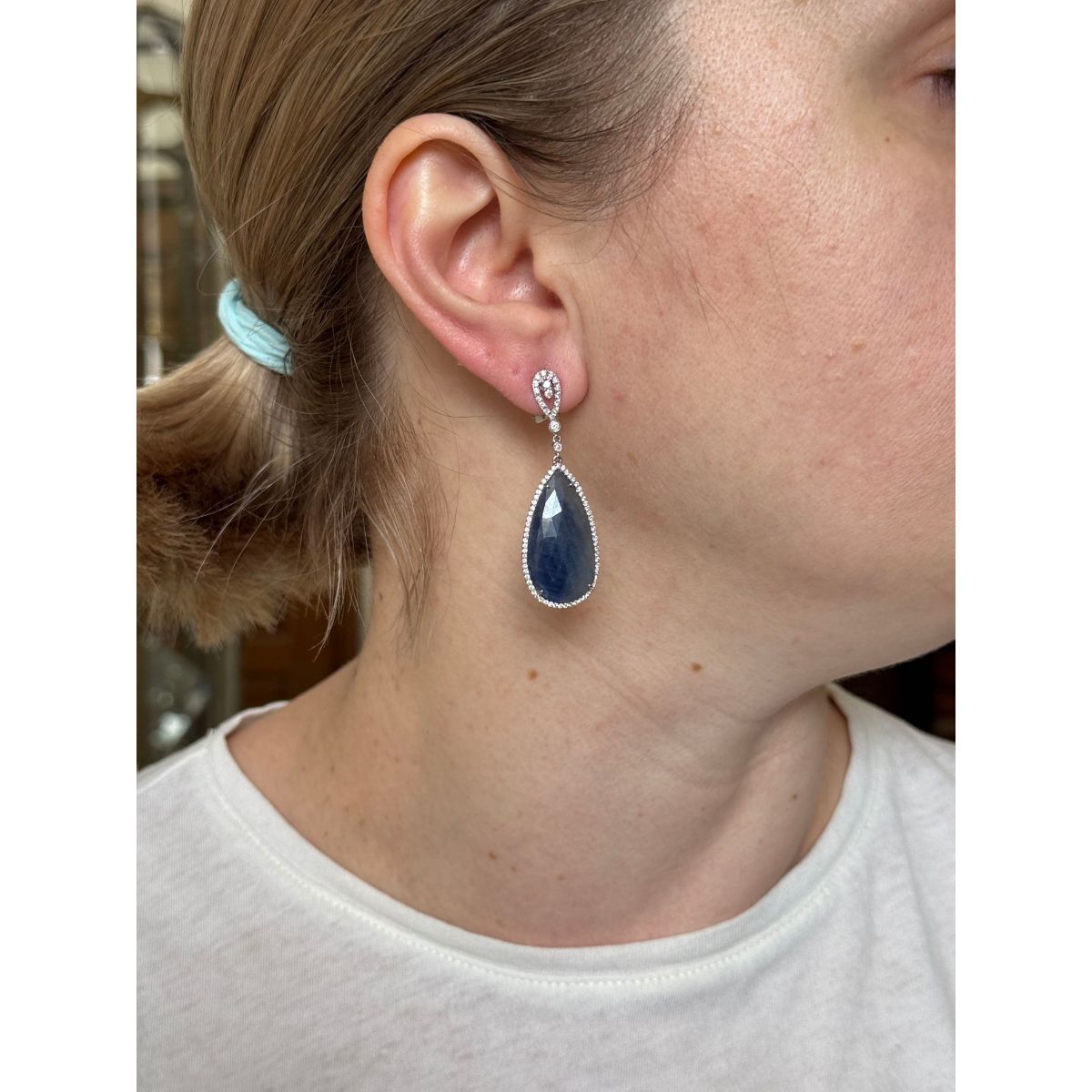 18k Gold Diamond Sapphire Drop Earrings