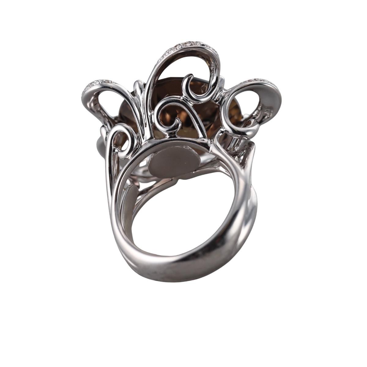 Giovanni Ferraris Smoky Quartz Diamond 18k Gold Cocktail Ring