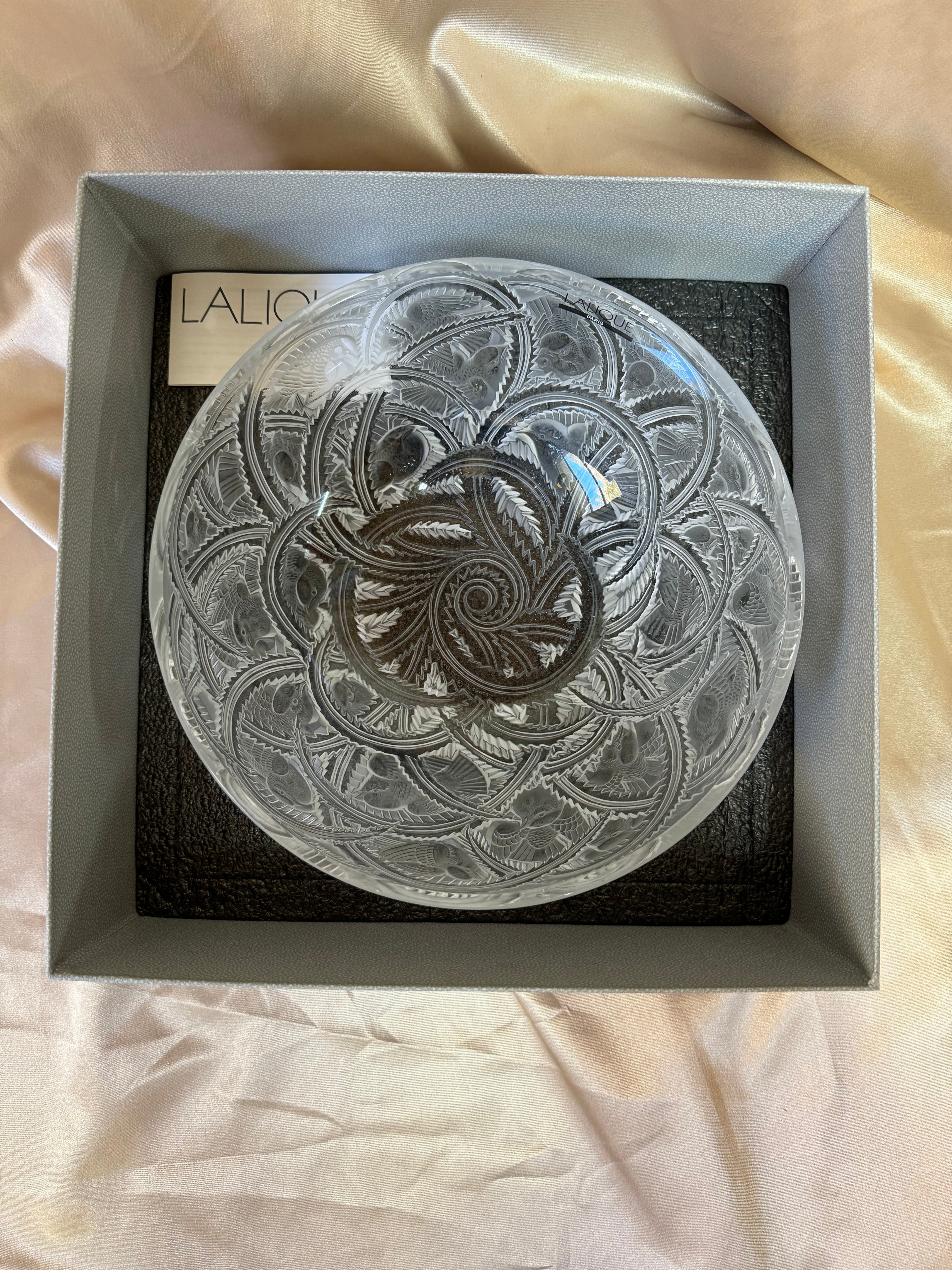 Lalique Crystal Clear and Frosted Glass Finches Bowl 1101600