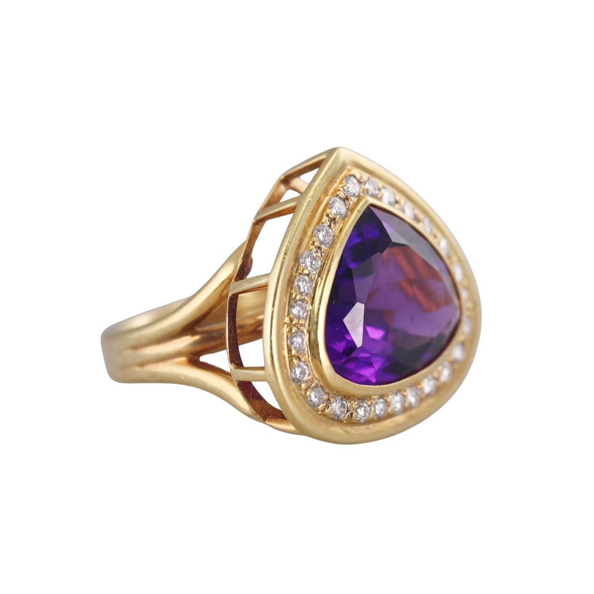 1980s 18k Gold 11ct Heart Amethyst Diamond Cocktail Ring