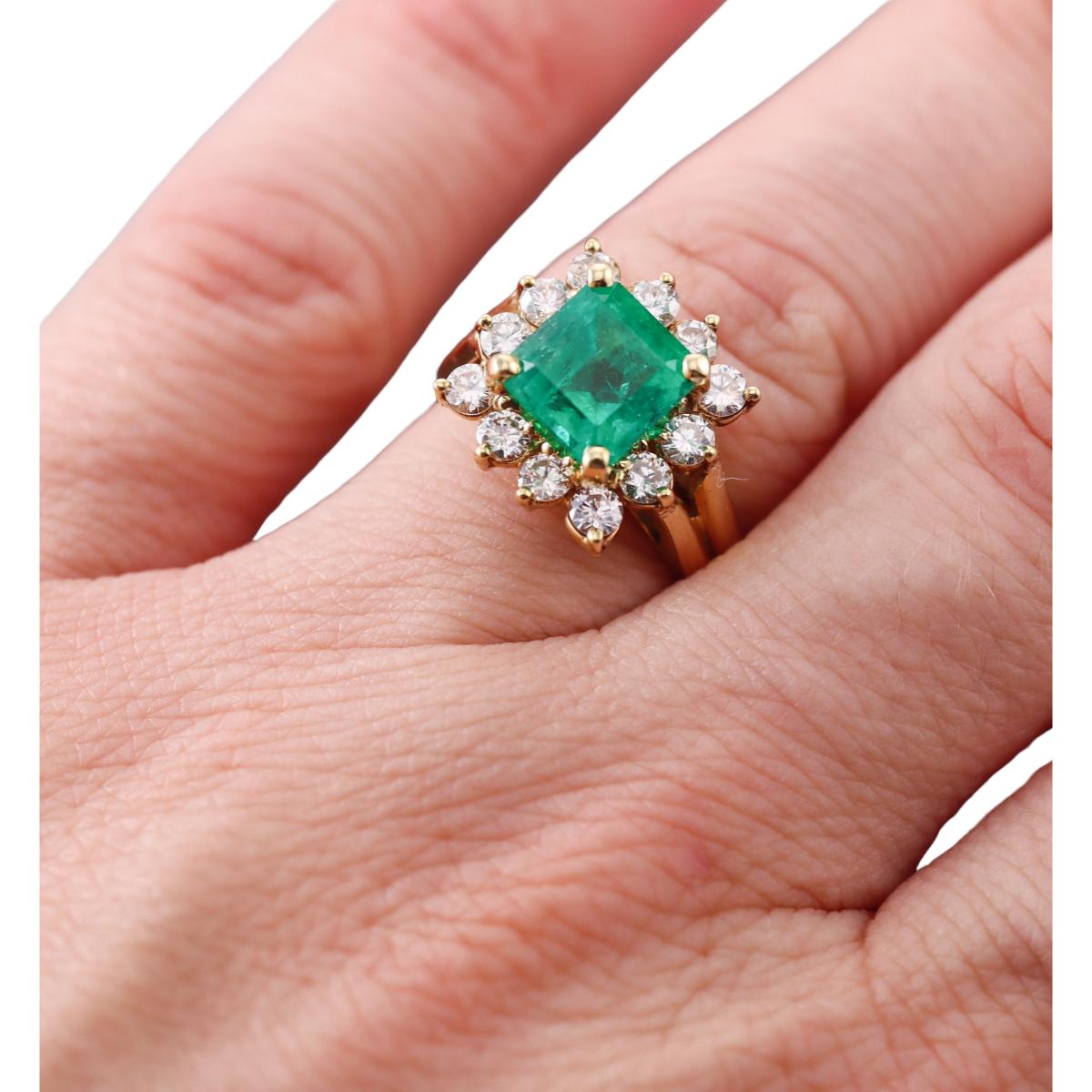 2.14ct Emerald Diamond Gold Ring 523