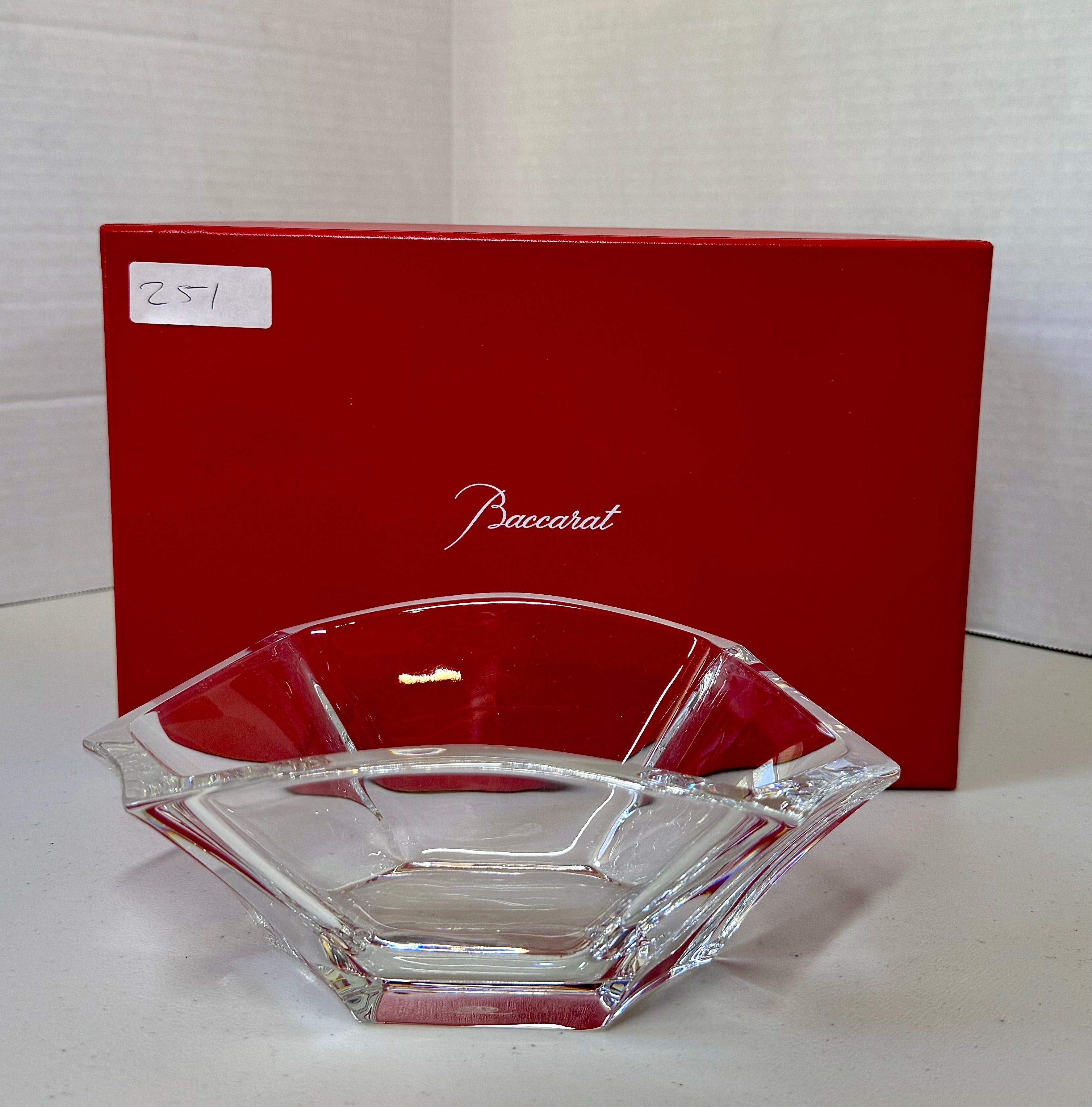 New Old Stock Baccarat Crystal Ginkgo Bowl 2100125