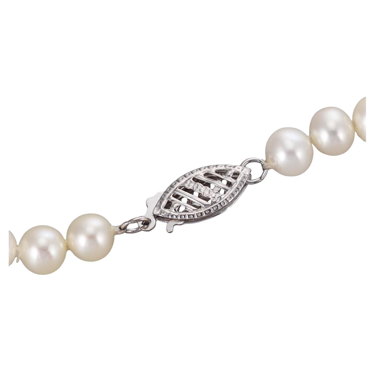 14k Gold Diamond Pearl Necklace