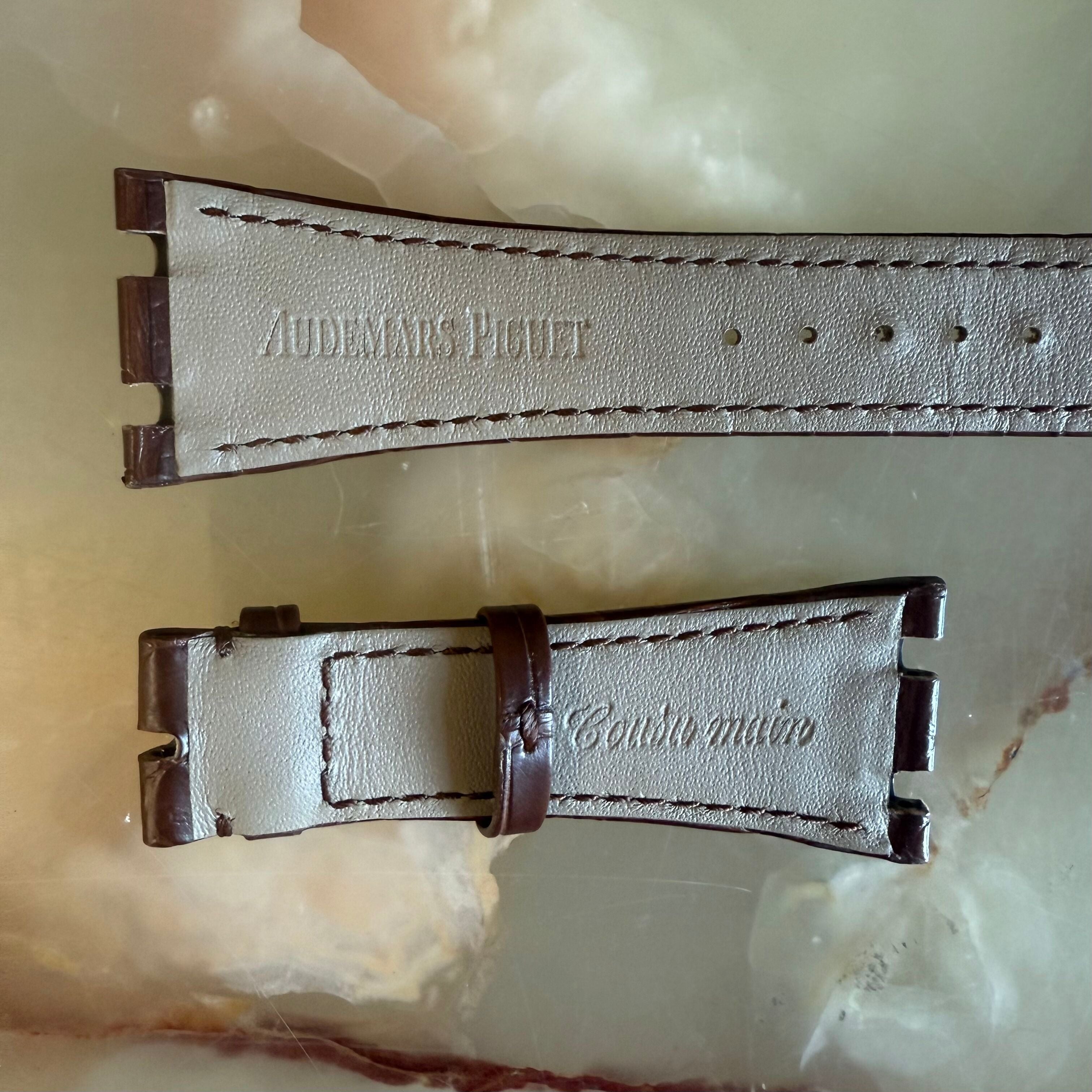 Authentic Audemars Piguet  Royal Oak Brown Alligator Watch Strap Band 22mm