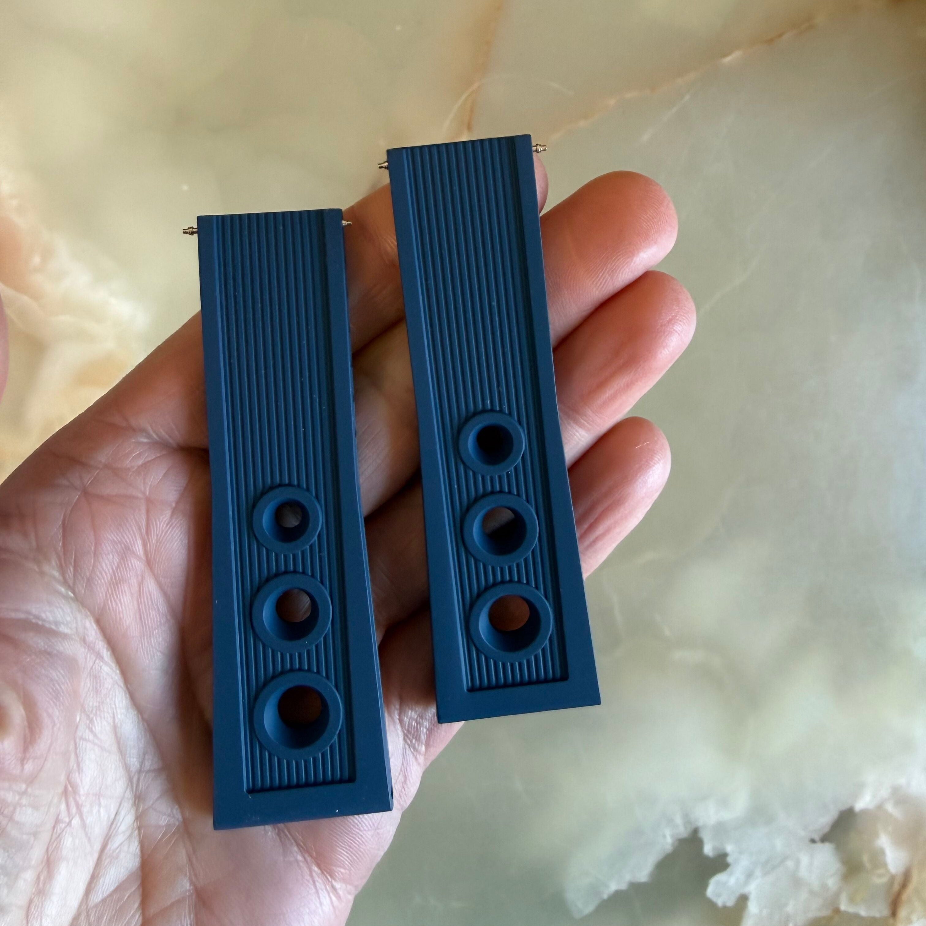 Authentic Breitling Blue Rubber Watch Strap Band 24mm 205S