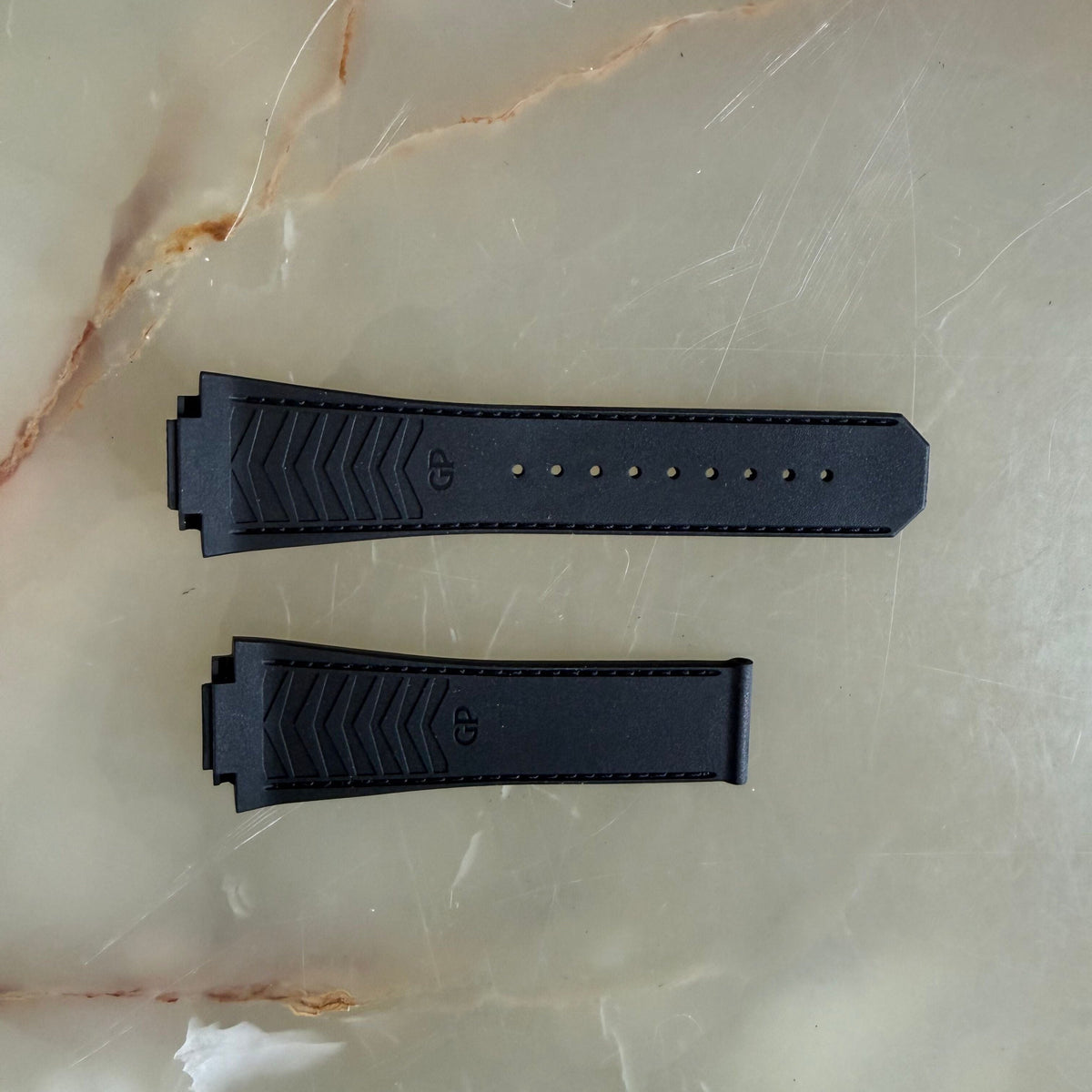 Authentic Girard Perregaux Black Rubber Watch Strap Band 26.5mm