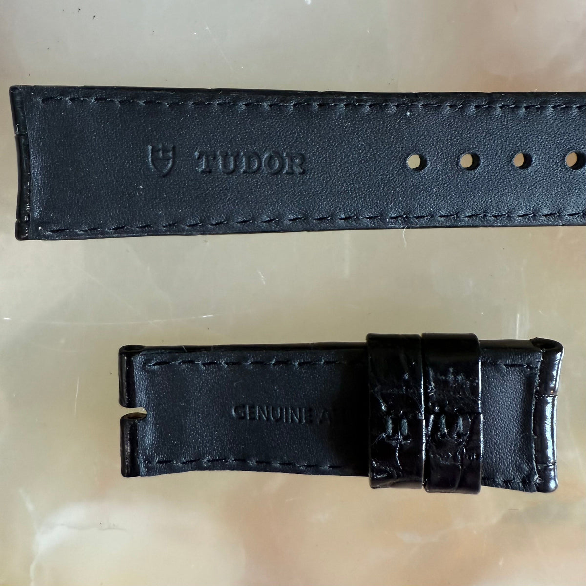 Authentic Tudor Black Alligator Watch Strap Band 20mm B214-215-Q1