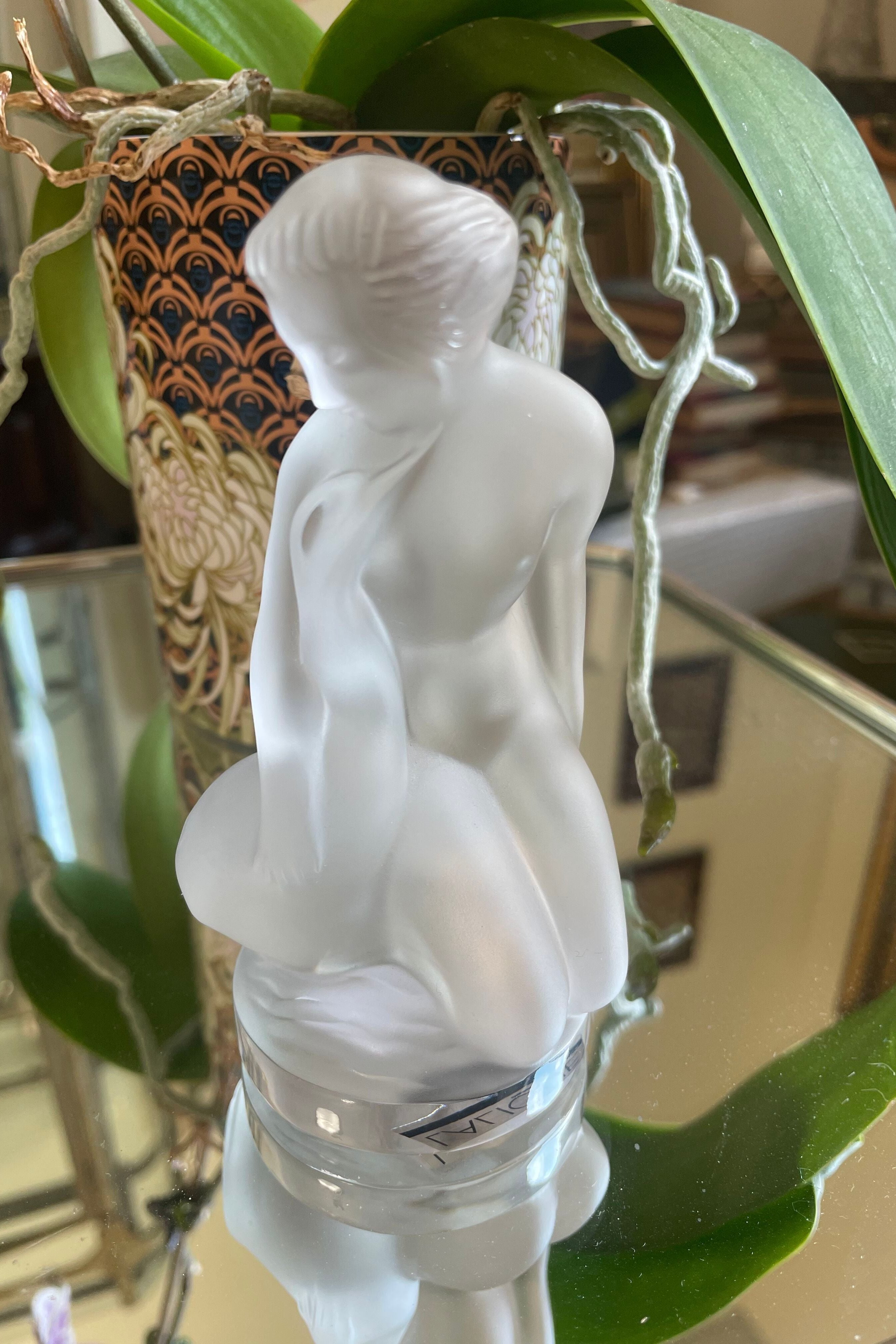 Lalique Crystal Figurine Leda 1190500