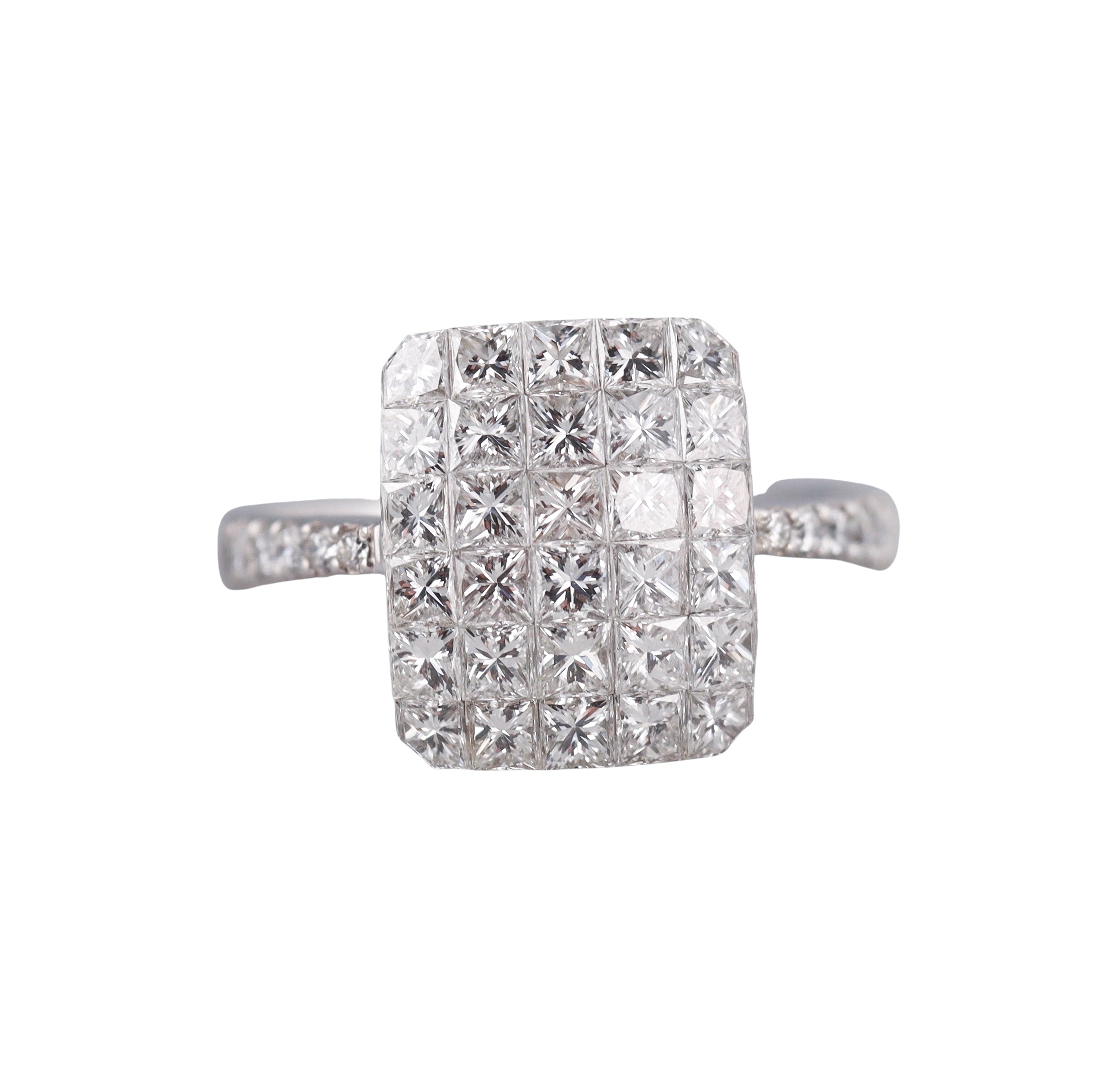 18k White Gold Diamond Ring