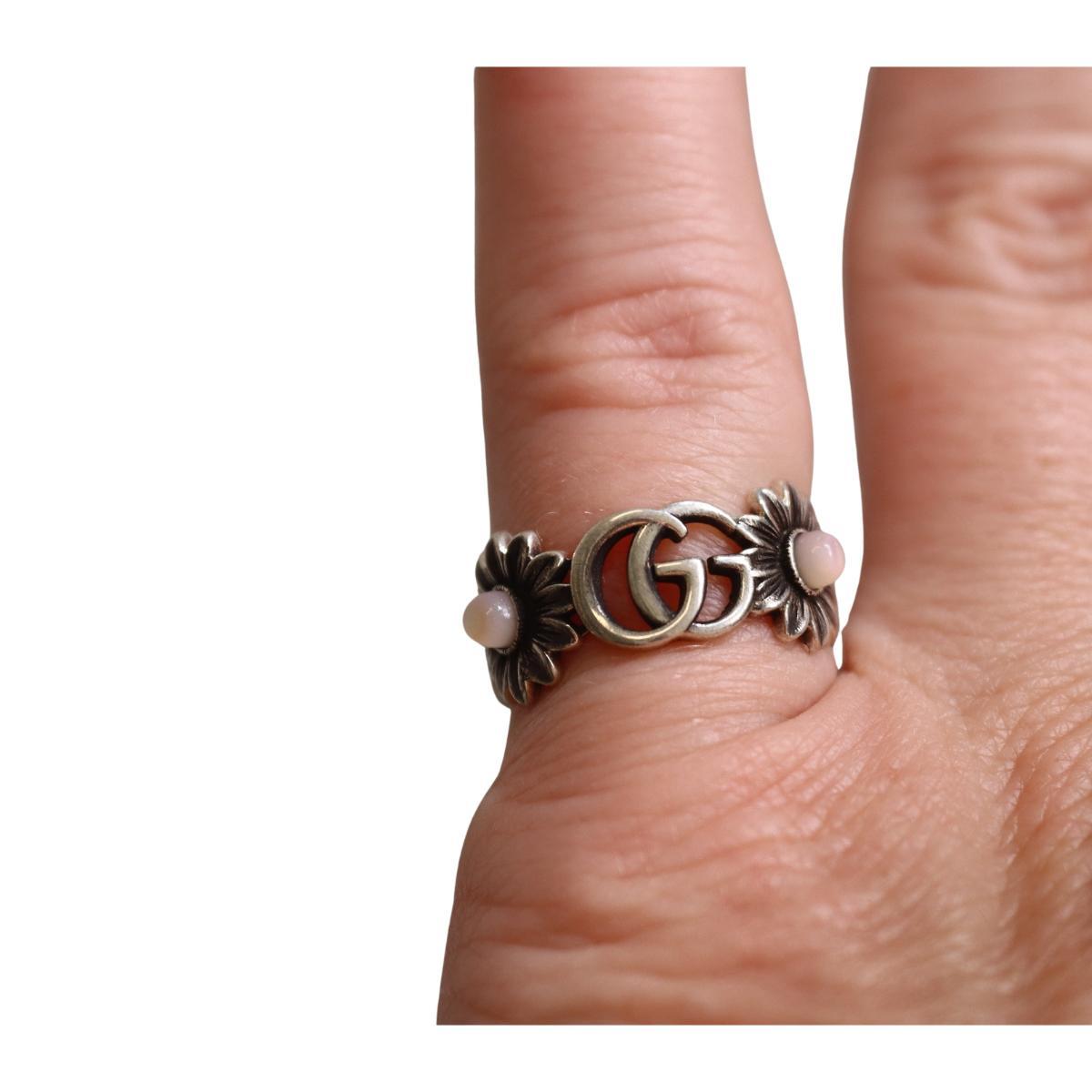 Gucci GG Marmont Interlocking G Flower Sterling Silver Ring