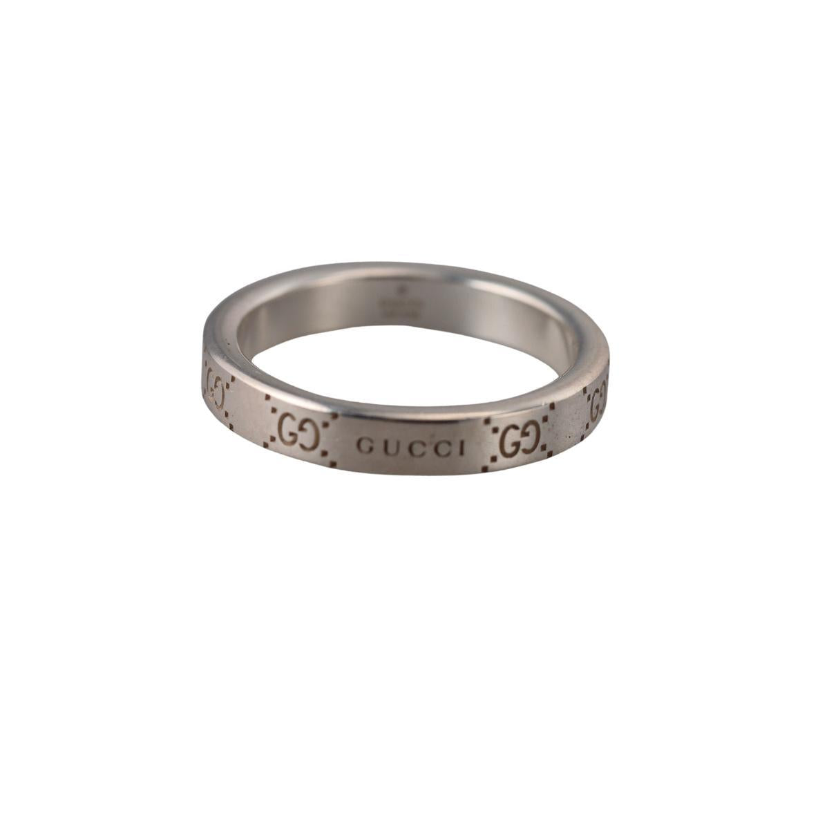 Gucci Signature Sterling Silver 4mm Band Ring