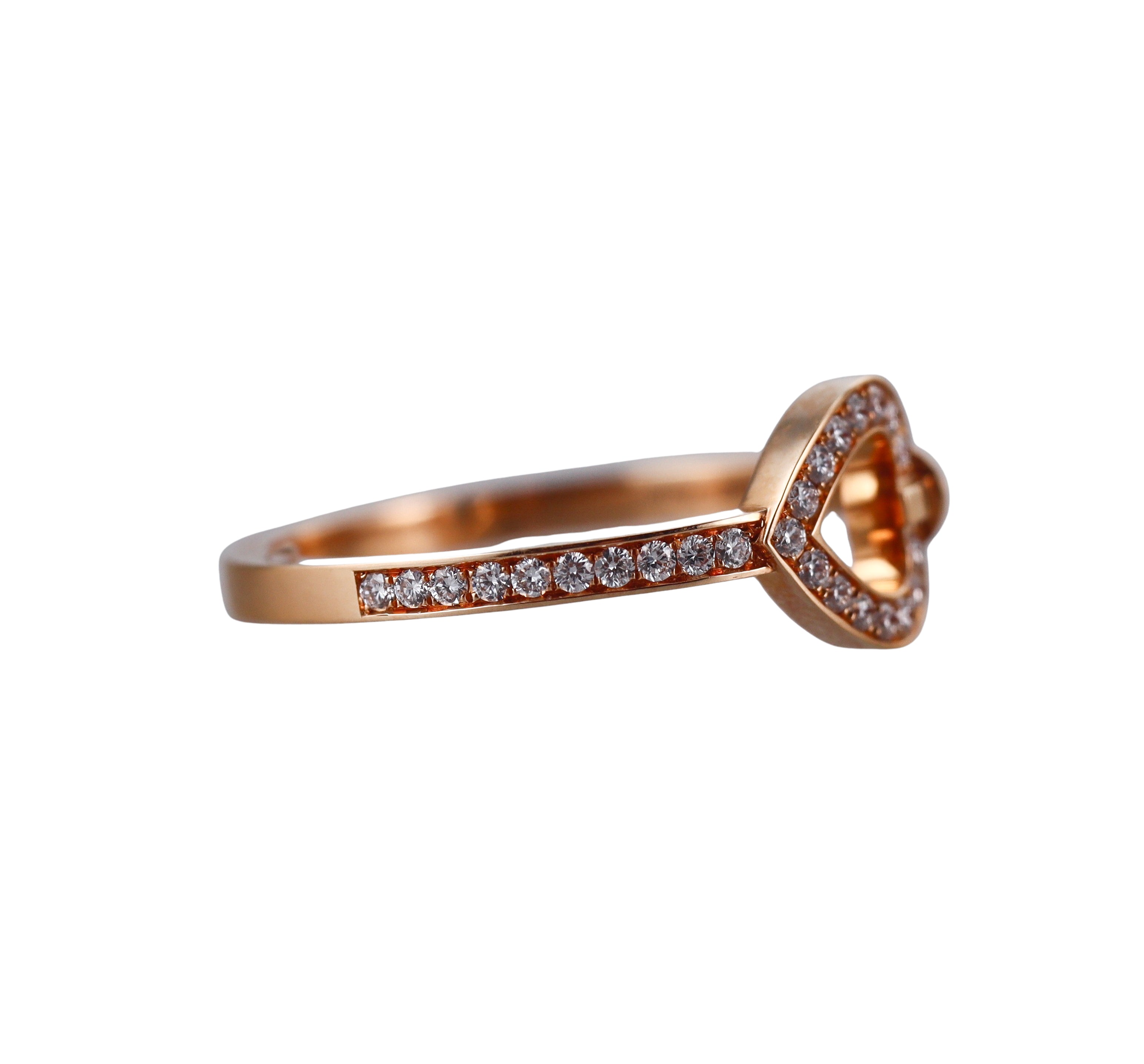 Fred Pretty Woman 18k Gold Diamond Mini Heart Ring