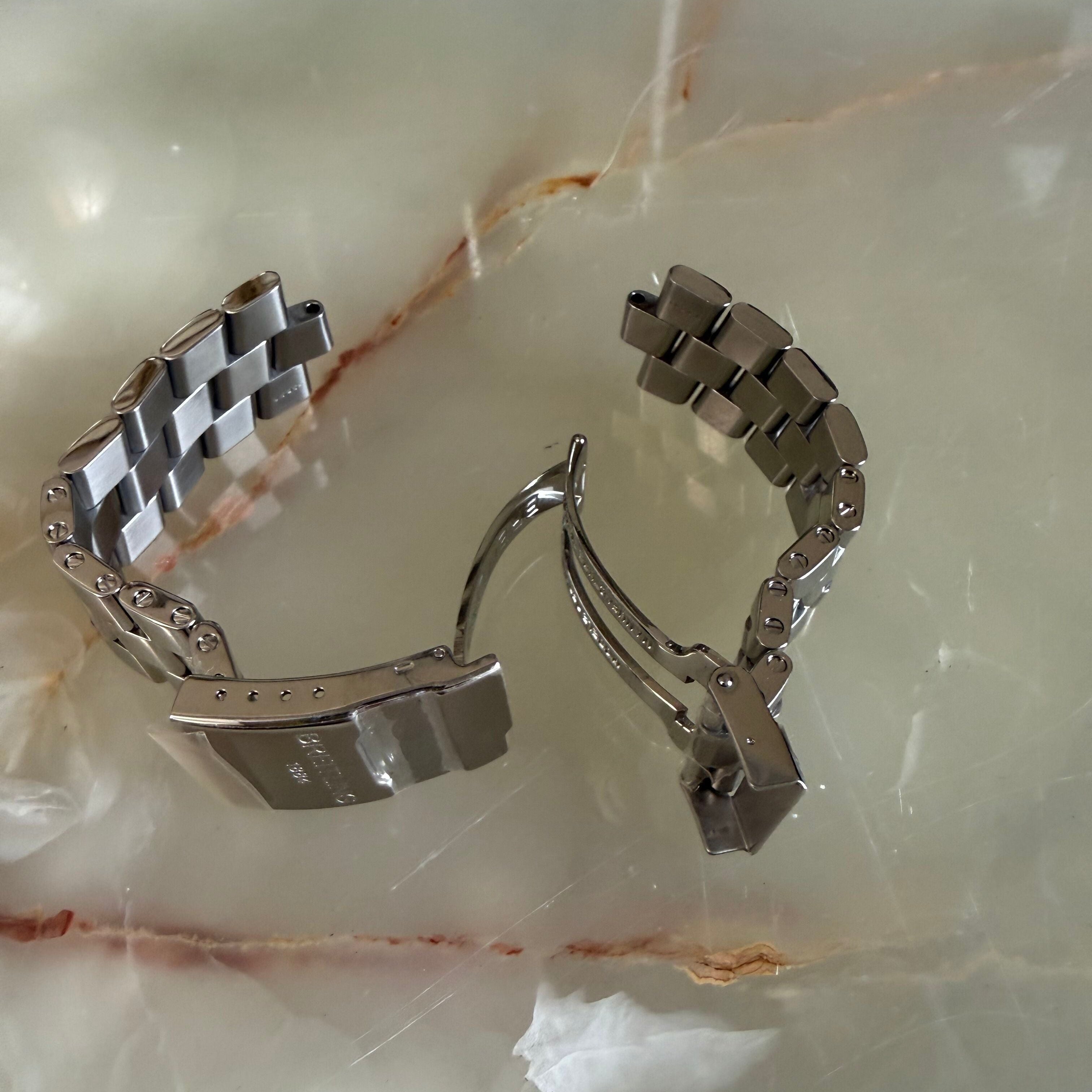 Authentic Breitling Stainless Steel 22mm Watch Bracelet W0409