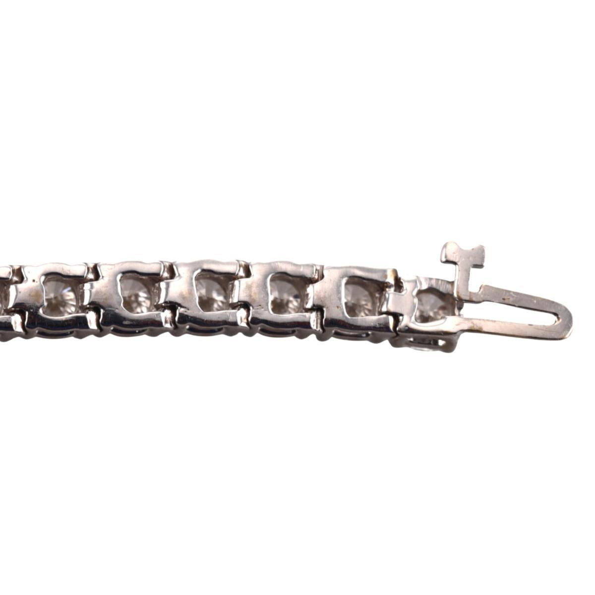 18k Gold 9.75ctw Diamond Tennis Bracelet