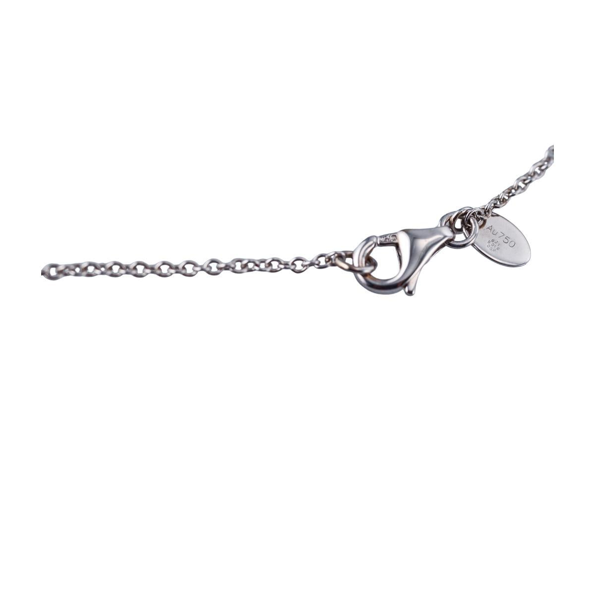 Memoire Vintage Petal 18k Gold Diamond Pendant Necklace