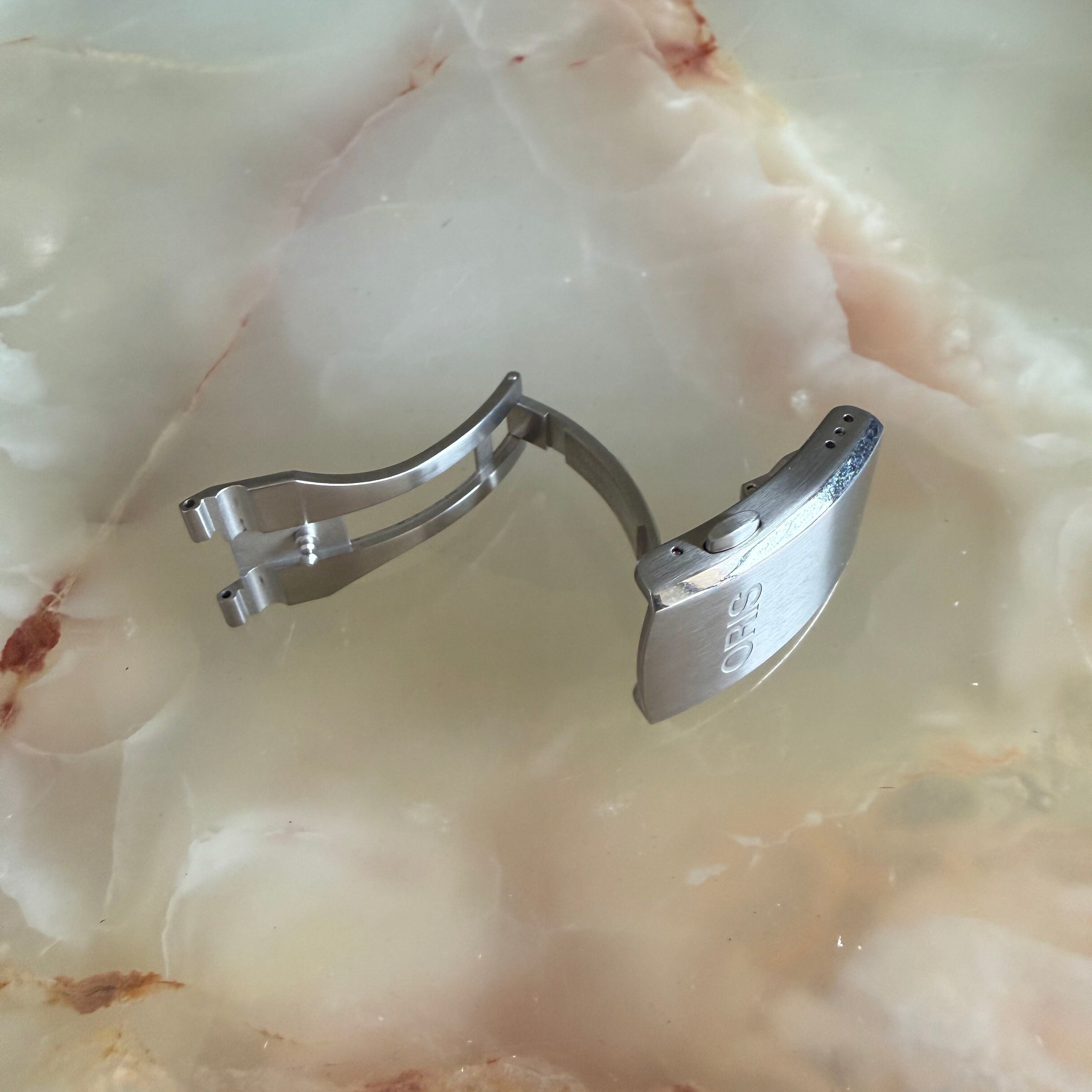 Authentic Oris Steel 20mm Buckle ORIS 07 8 24 01PEB-1