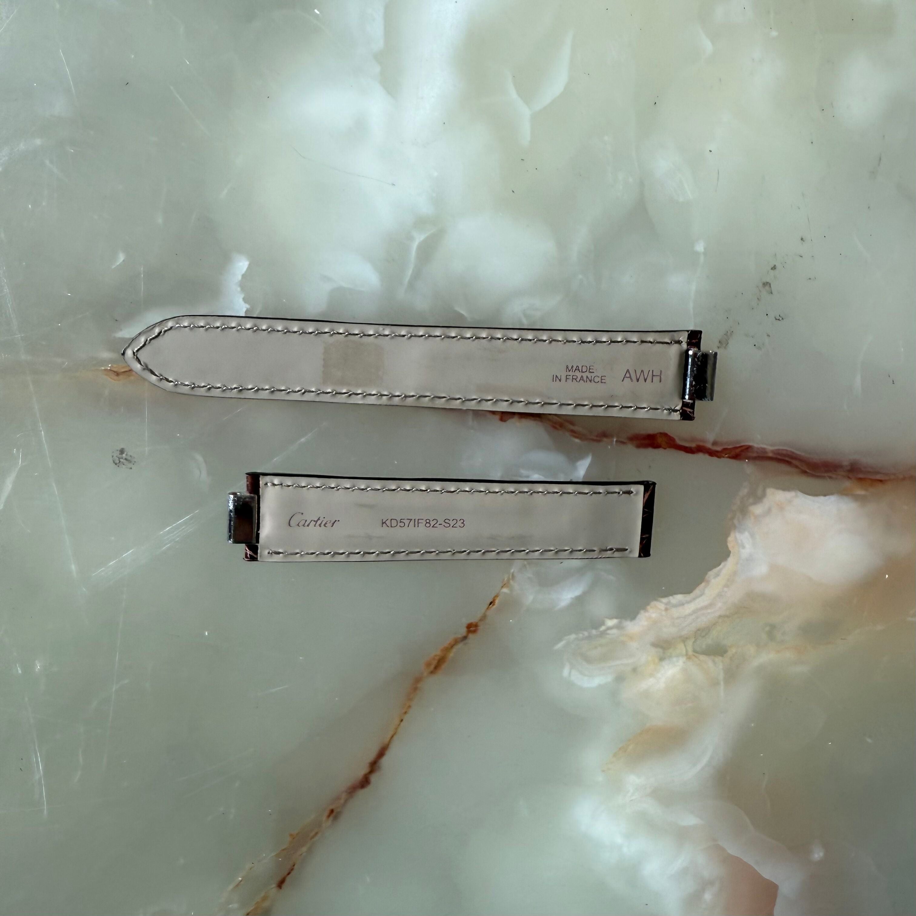 Authentic Cartier 21 Must De Cartier Alligator Watch Strap Band 18mm KD57IF82-S23