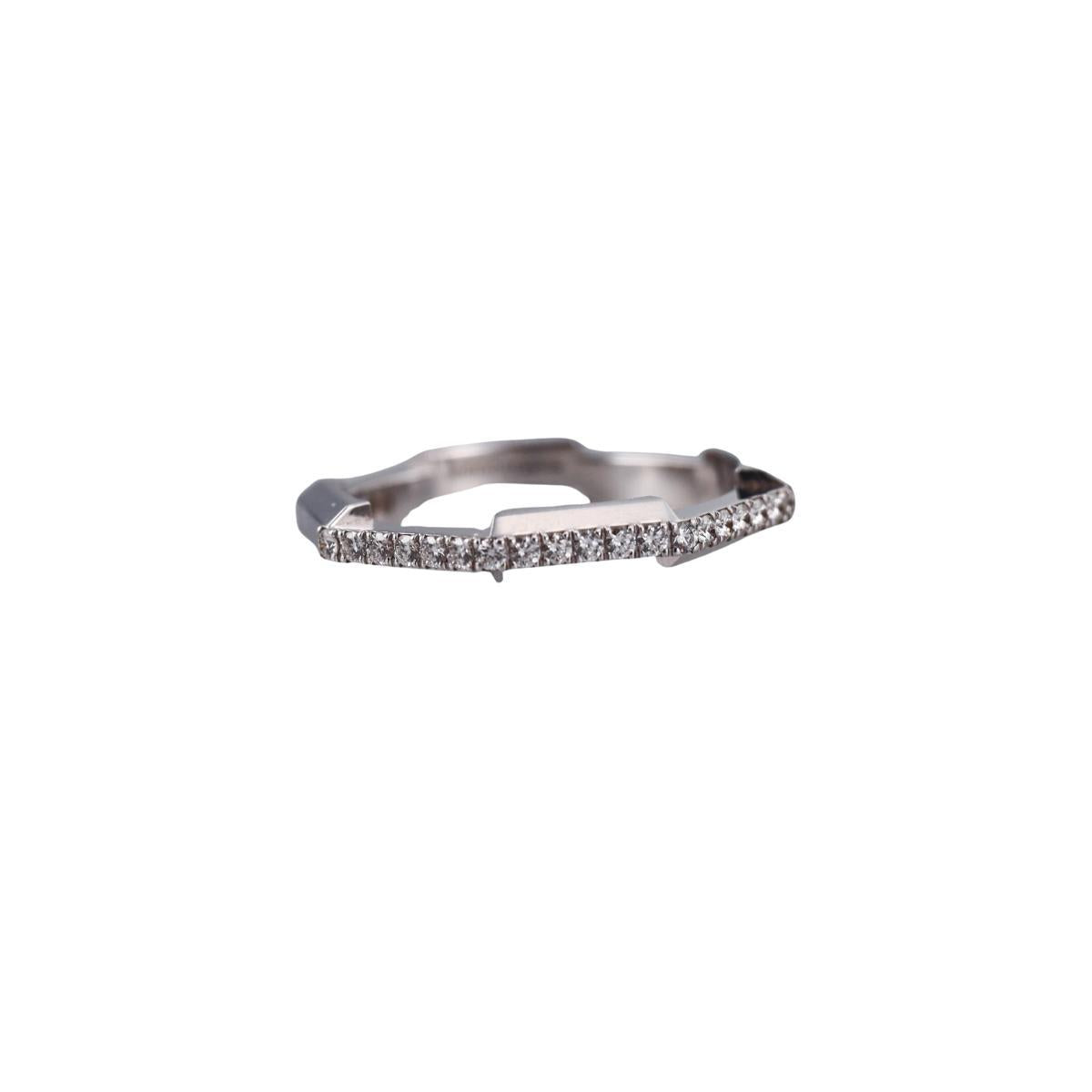 Gucci Link to Love 18K Gold Diamond Studded 3mm Band Ring