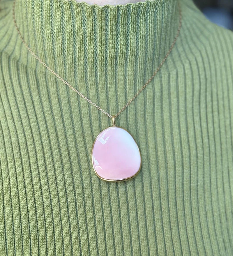 Mimi Milano Pink Mother of Pearl Gold Aurora Pendant Necklace