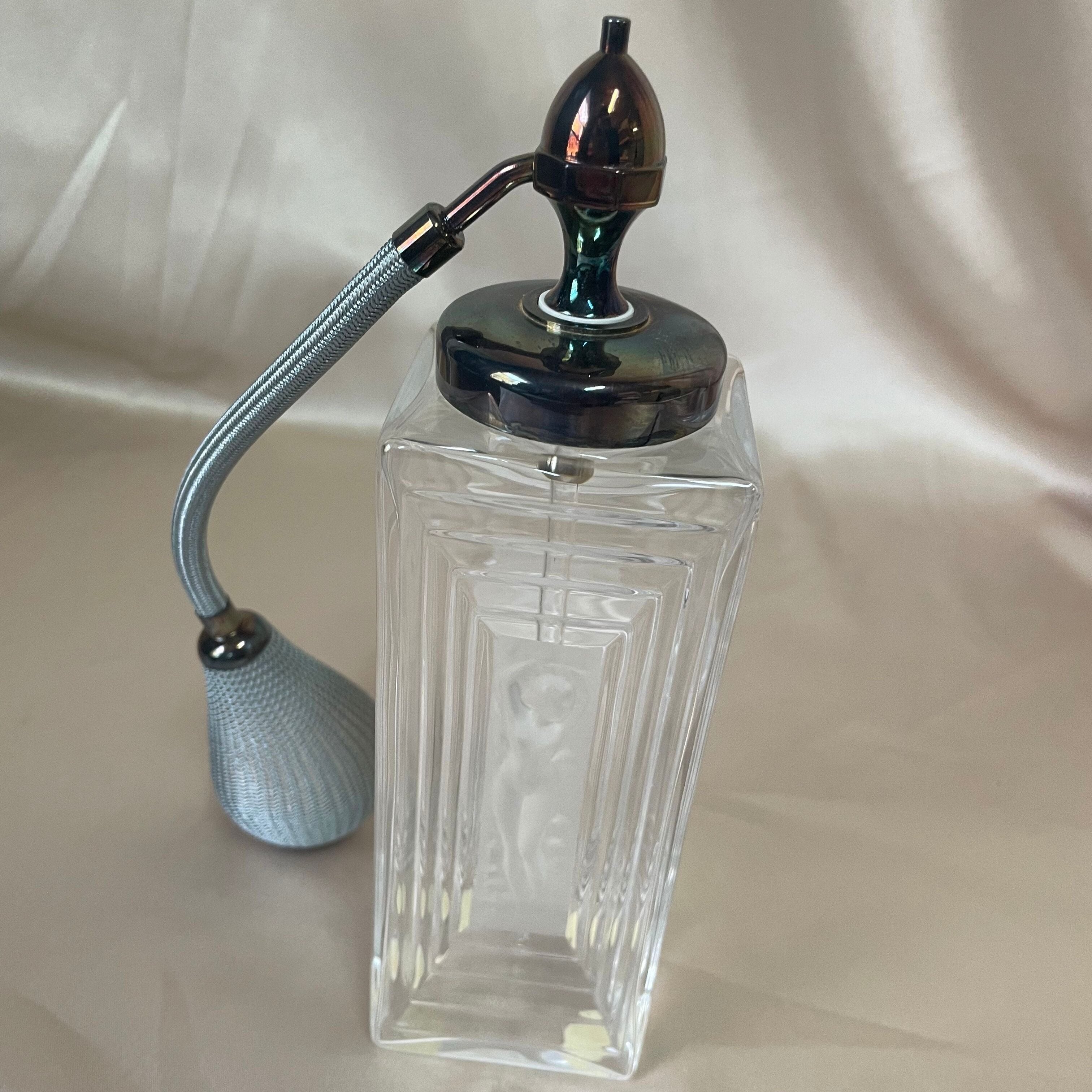 Lalique Crystal Duncan Perfume Bottle with Atomizer 1131100