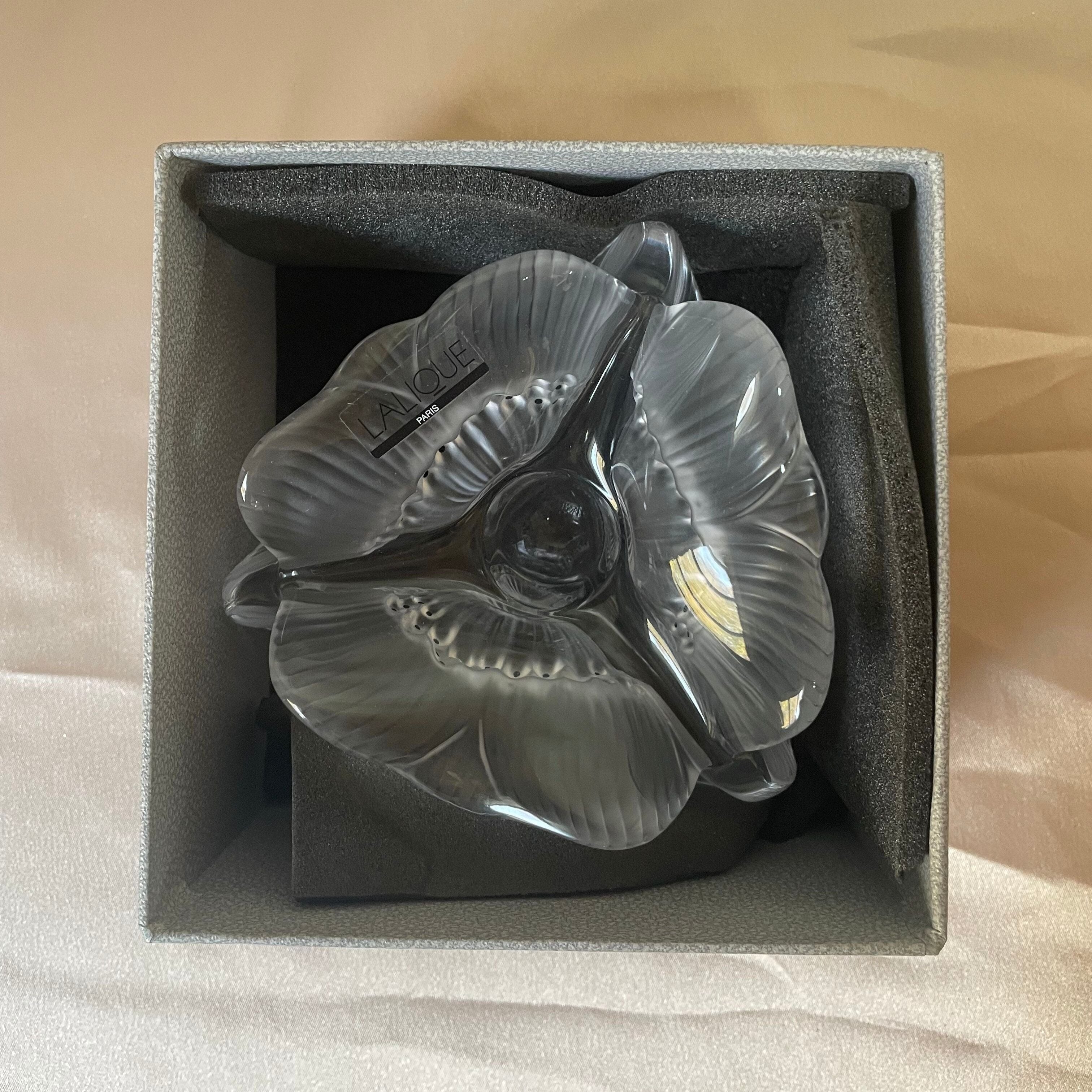 New Old stock Lalique Crystal 3 Anemones Candle Holder Candlestick  1092200