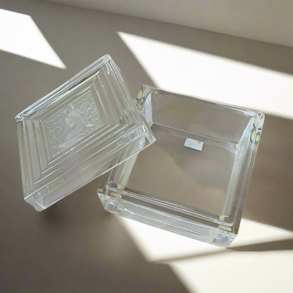 New Old Stock Lalique Crystal Duncan Clear Square Box #1088