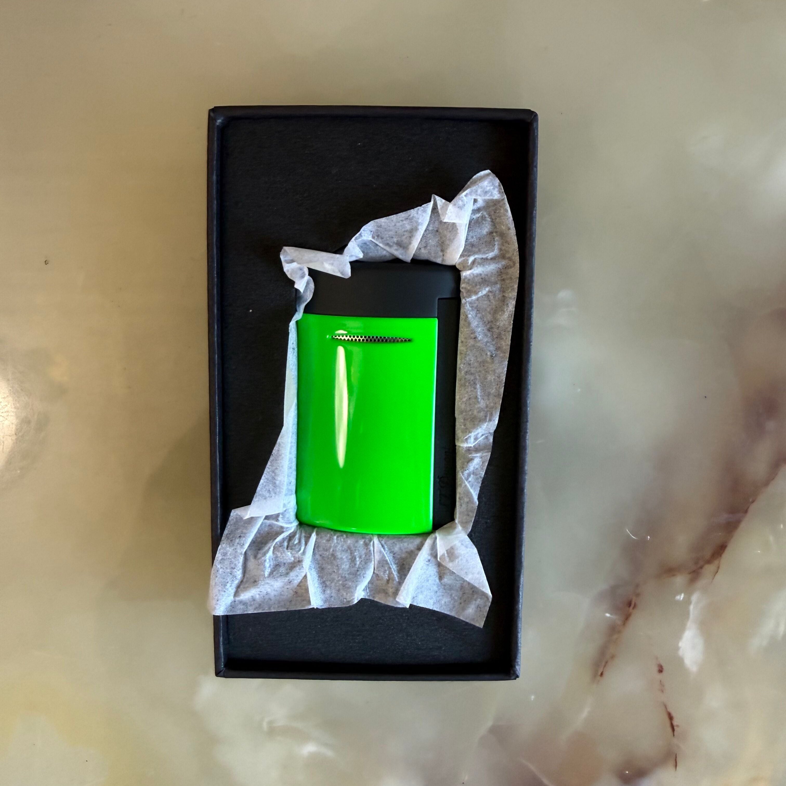 S.T. Dupont Minijet Matte Fluo Neon Green Lighter 010872