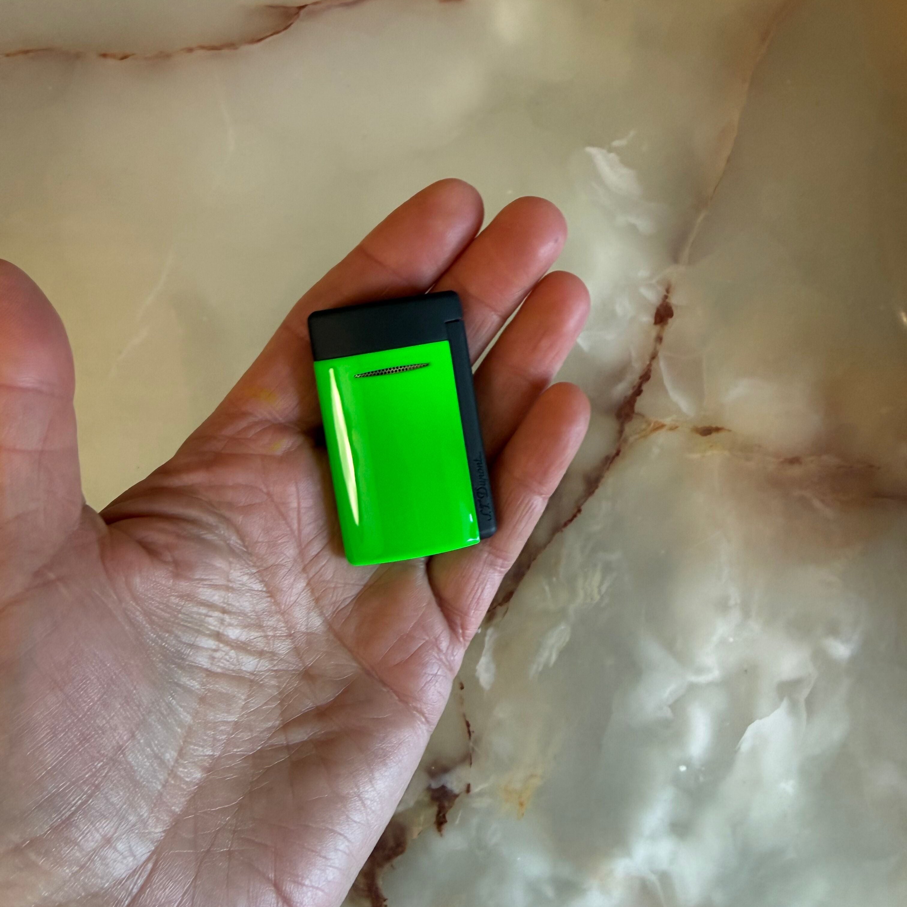 S.T. Dupont Minijet Matte Fluo Neon Green Lighter 010872