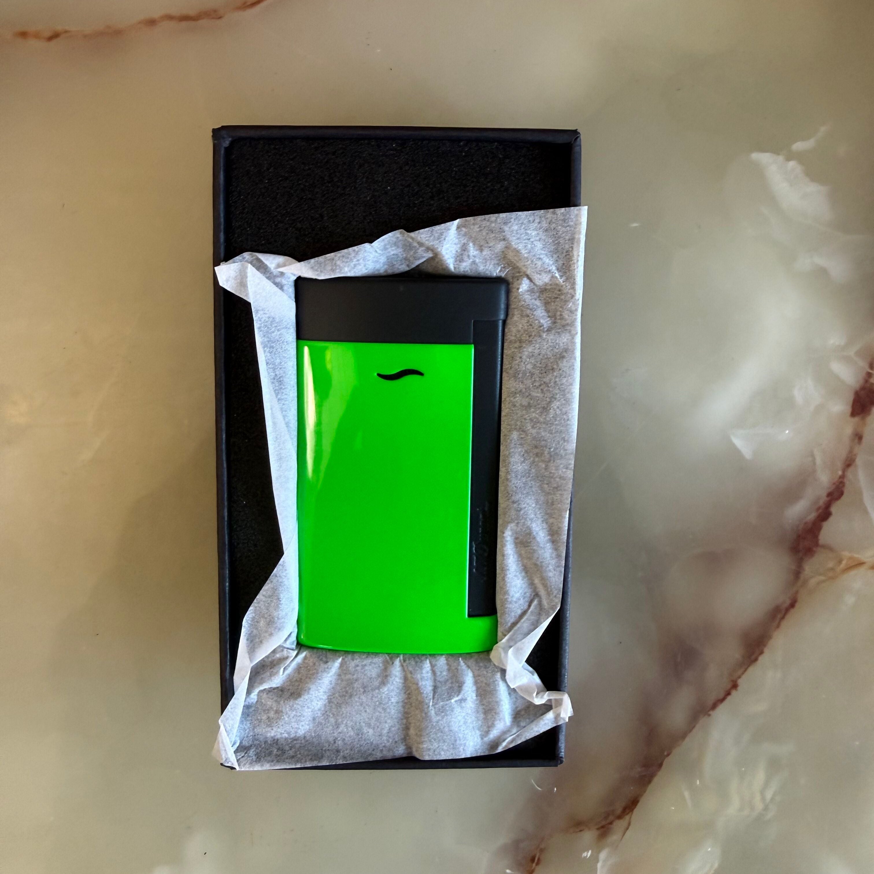 S.T. Dupont Slim 7 Fluo Vert Neon Green Lighter 027772