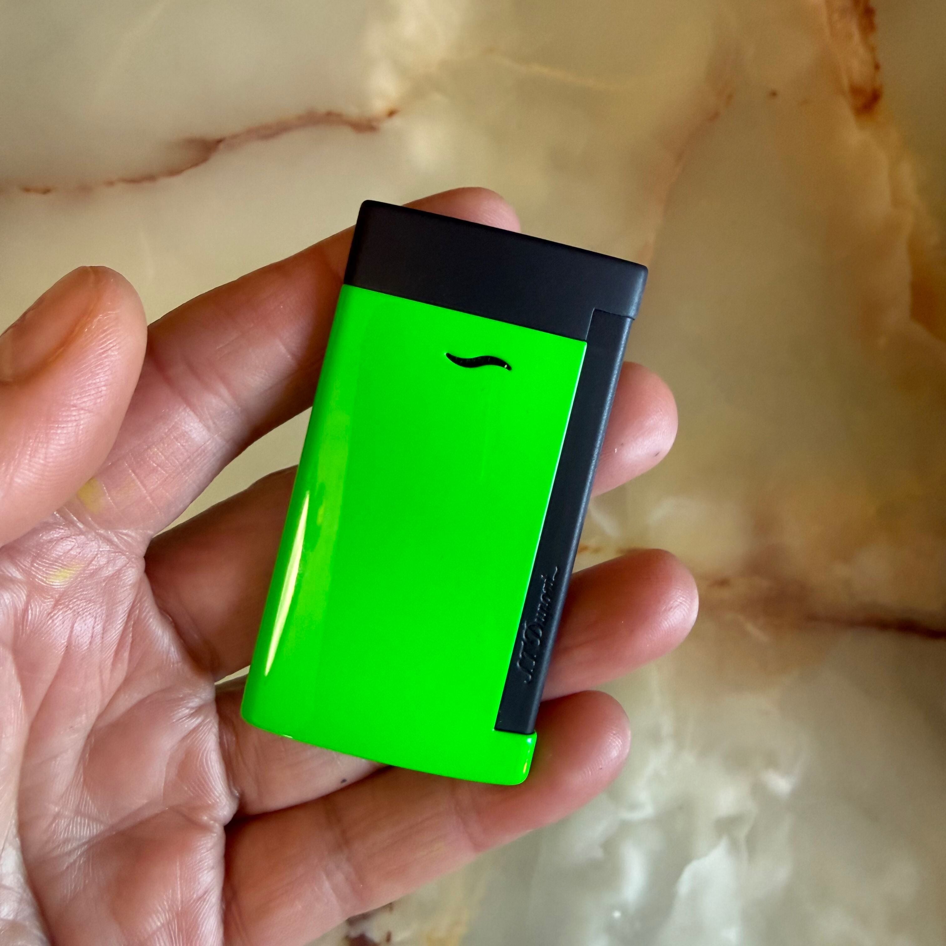 S.T. Dupont Slim 7 Fluo Vert Neon Green Lighter 027772