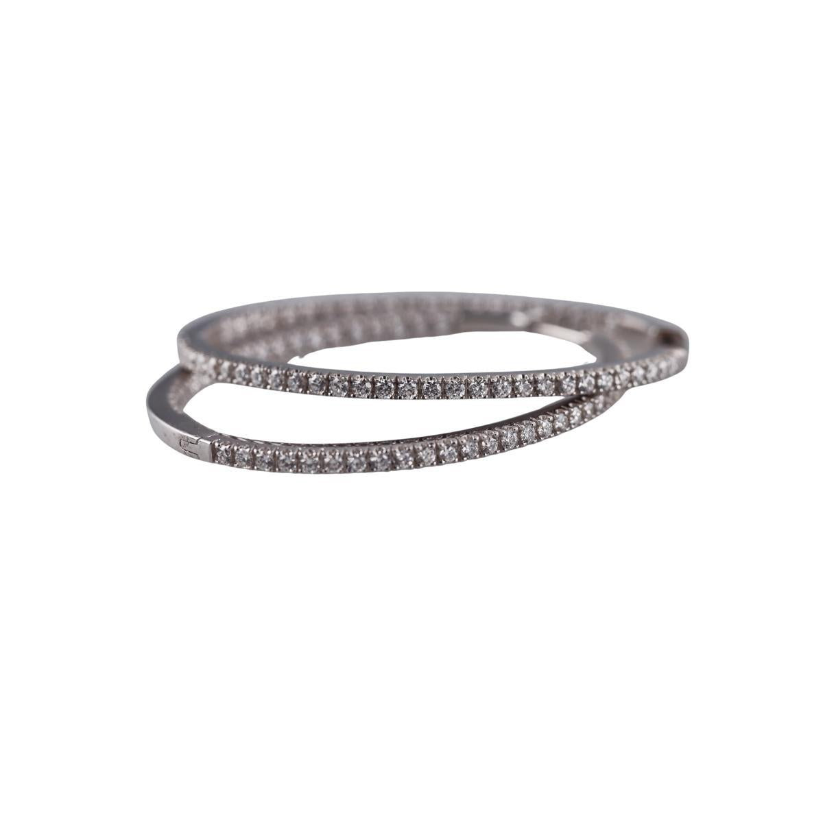 Memoire 18k Gold Inside Out Diamond Oval Hoop Earrings