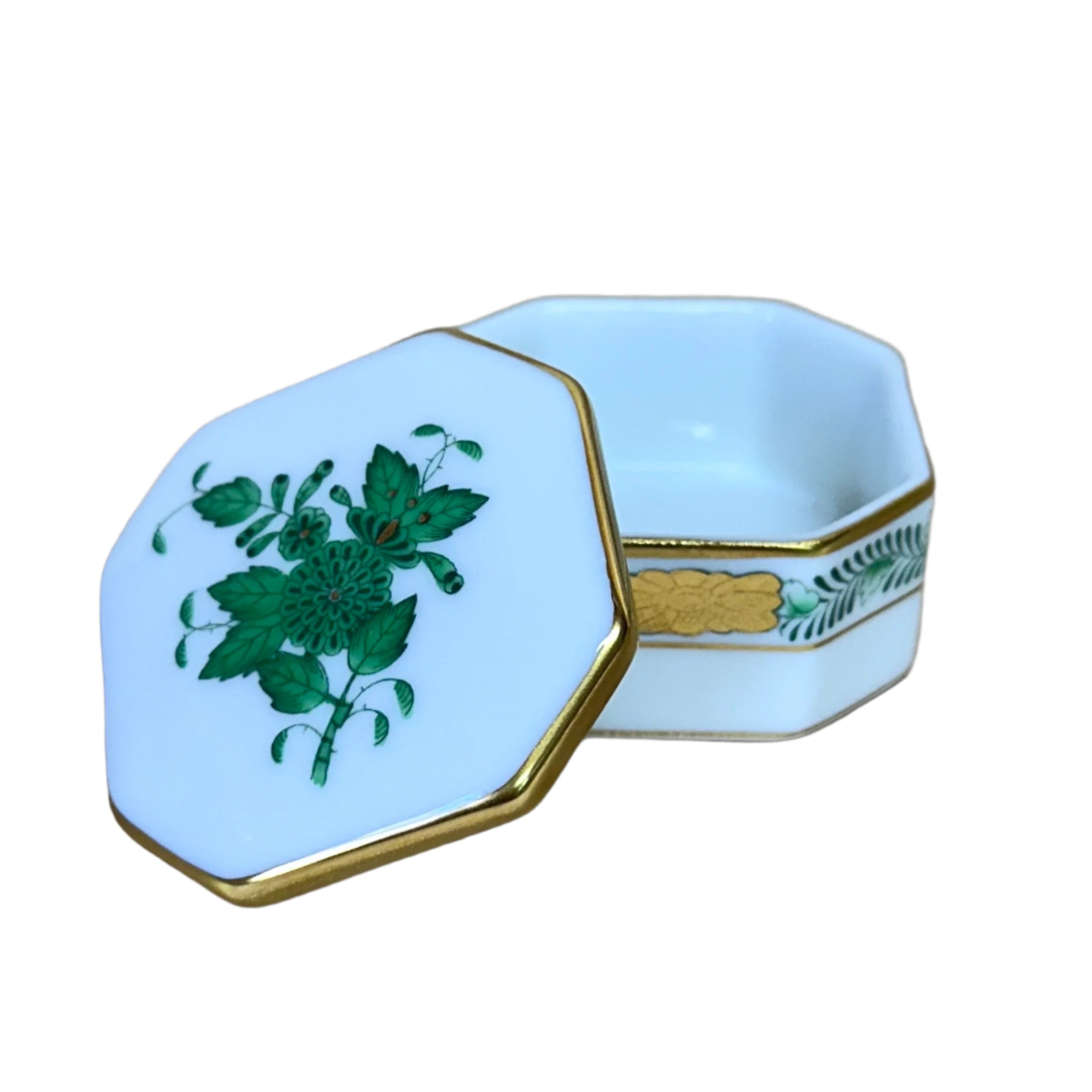 Herend Porcelain Chinese Bouquet Small Octagonal Trinket Box 6105-0-00/AV