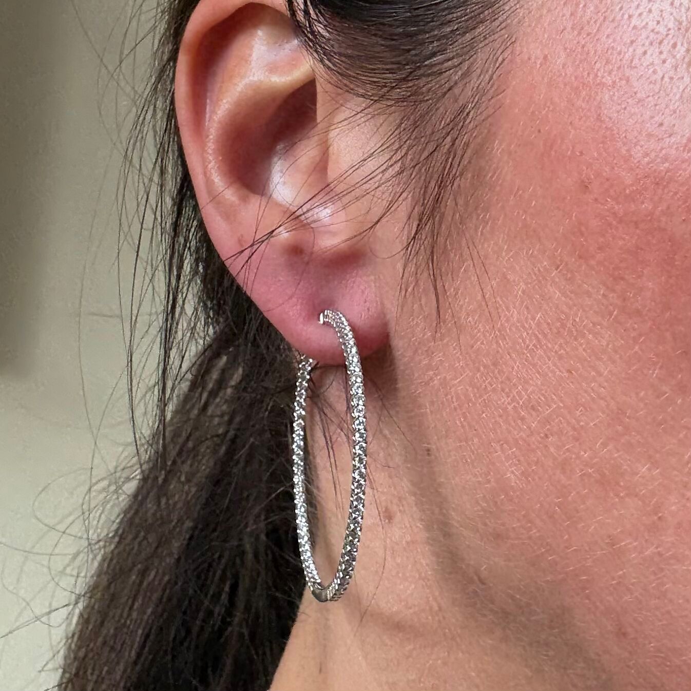 Memoire by Hearts on Fire 18k Gold Diamond Woven Gallery Round Hoops Earrings