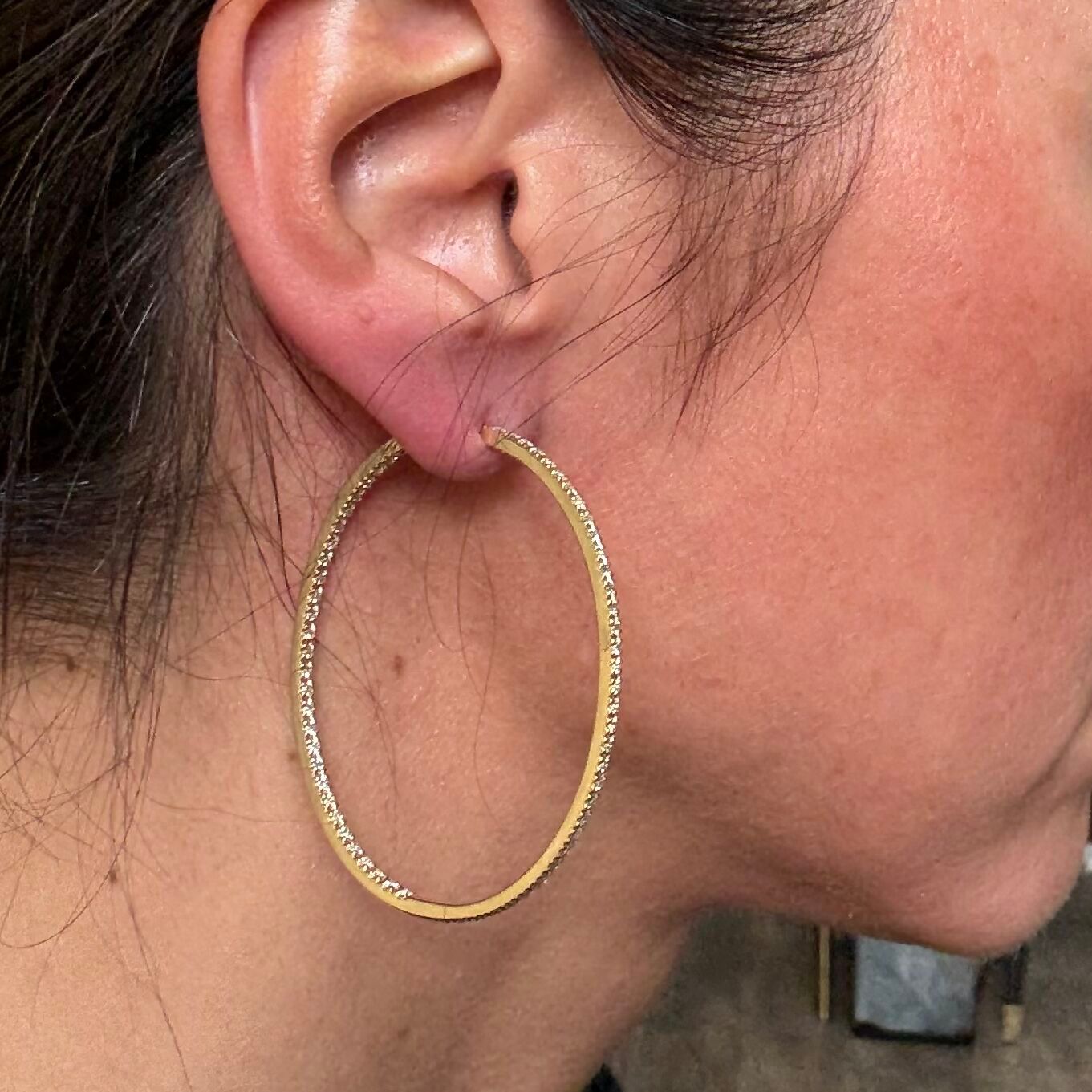Memoire by Hearts on Fire 18k Gold Diamond Hoops Earrings