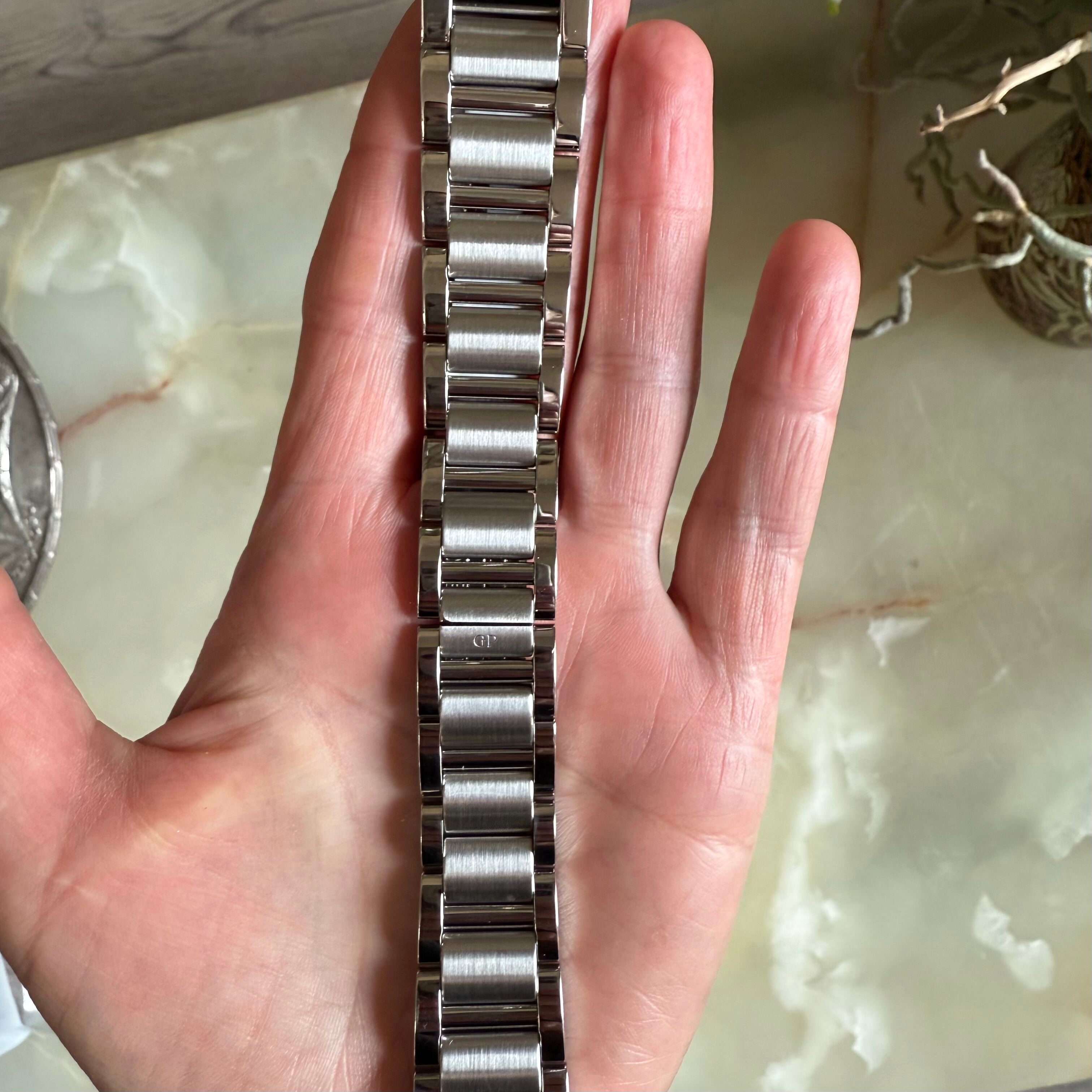 Authentic Girard Perregaux 2583 Stainless Steel Watch Bracelet 22mm