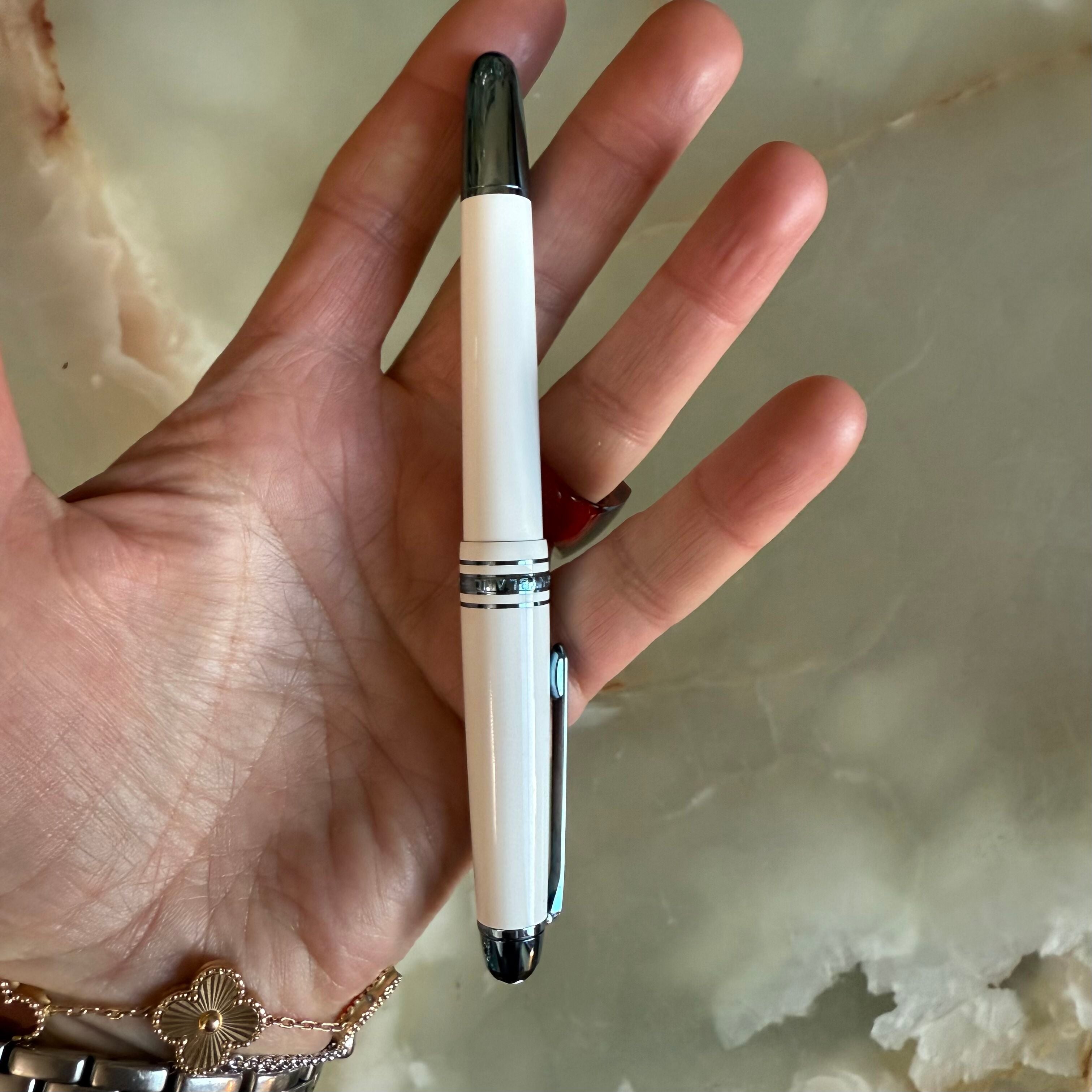 Montblanc Meisterstuck 145 Glacier Classique White Fountain Pen 129398