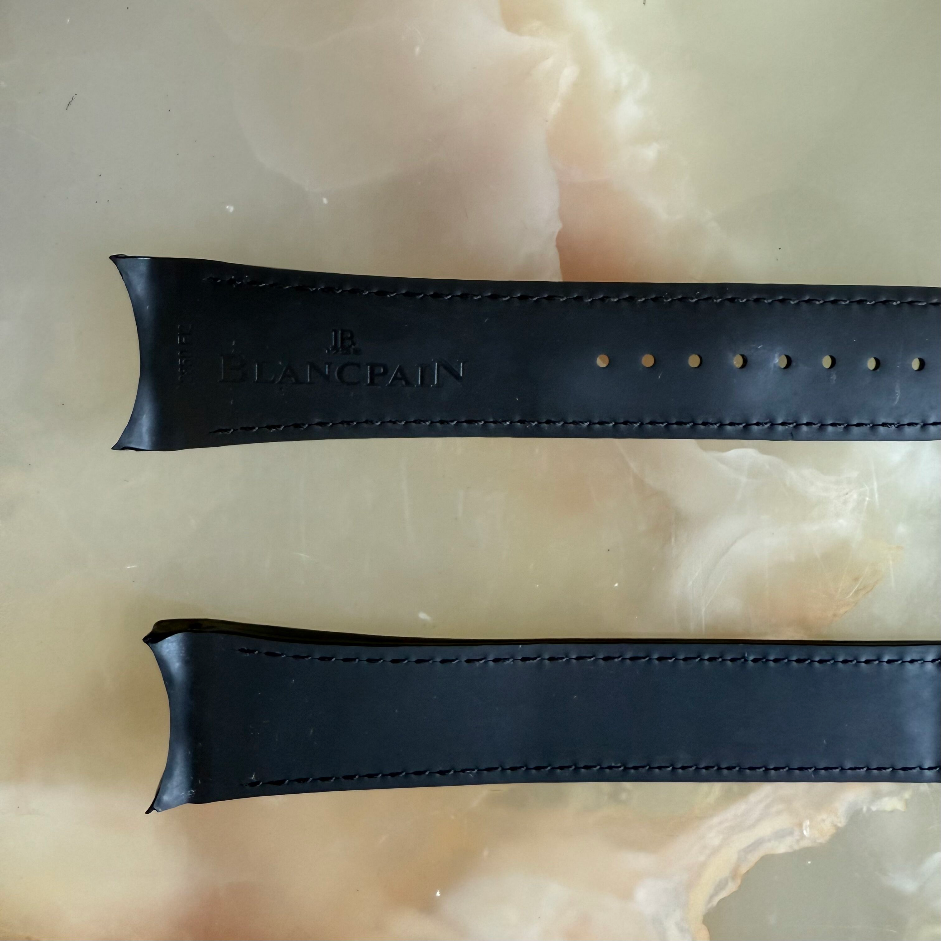Authentic Blancpain Black Rubber Watch Strap Band 22mm 2850 EI2