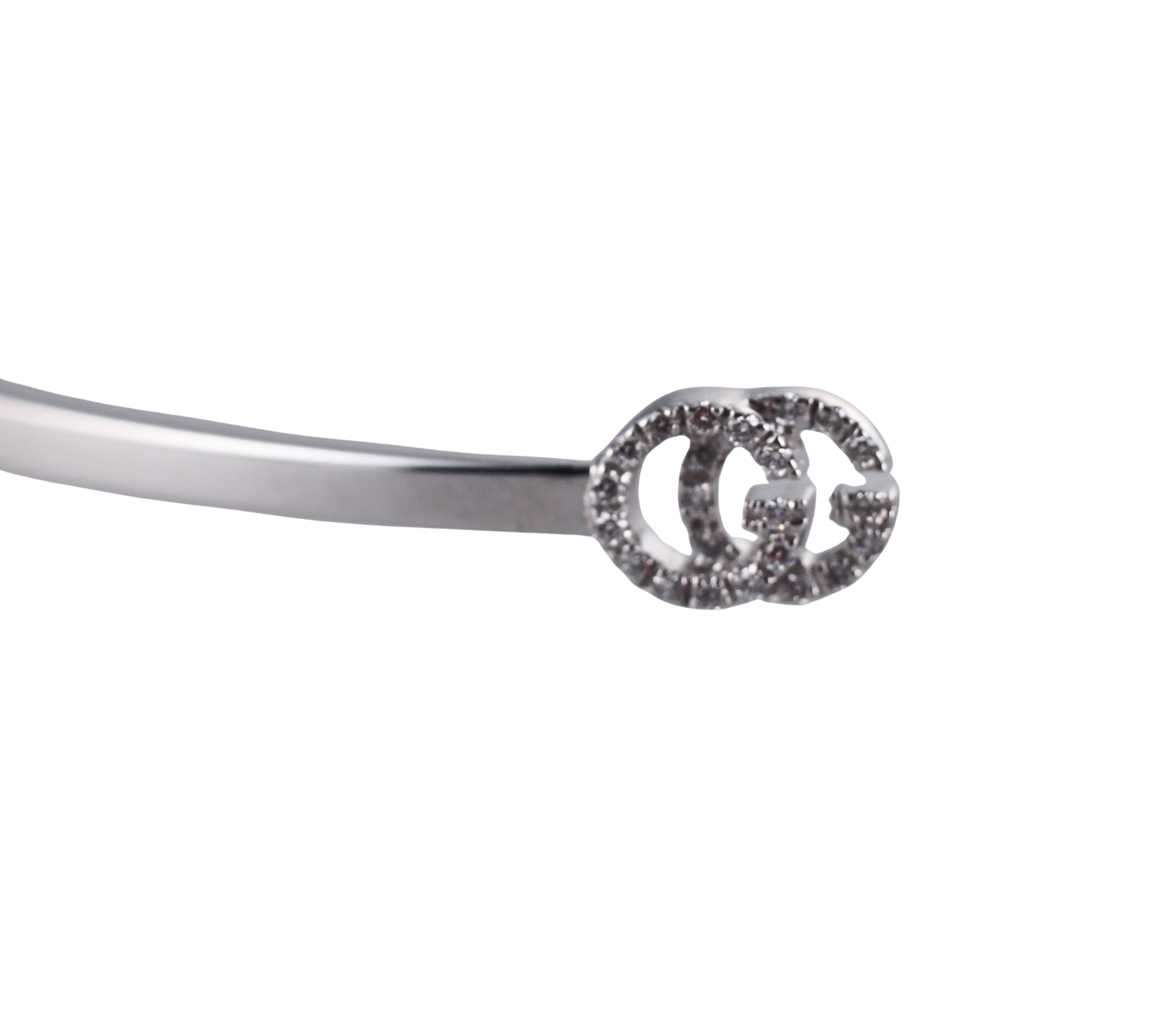 18k White Gold Gucci Running G Diamond Cuff Bracelet Retail $3250