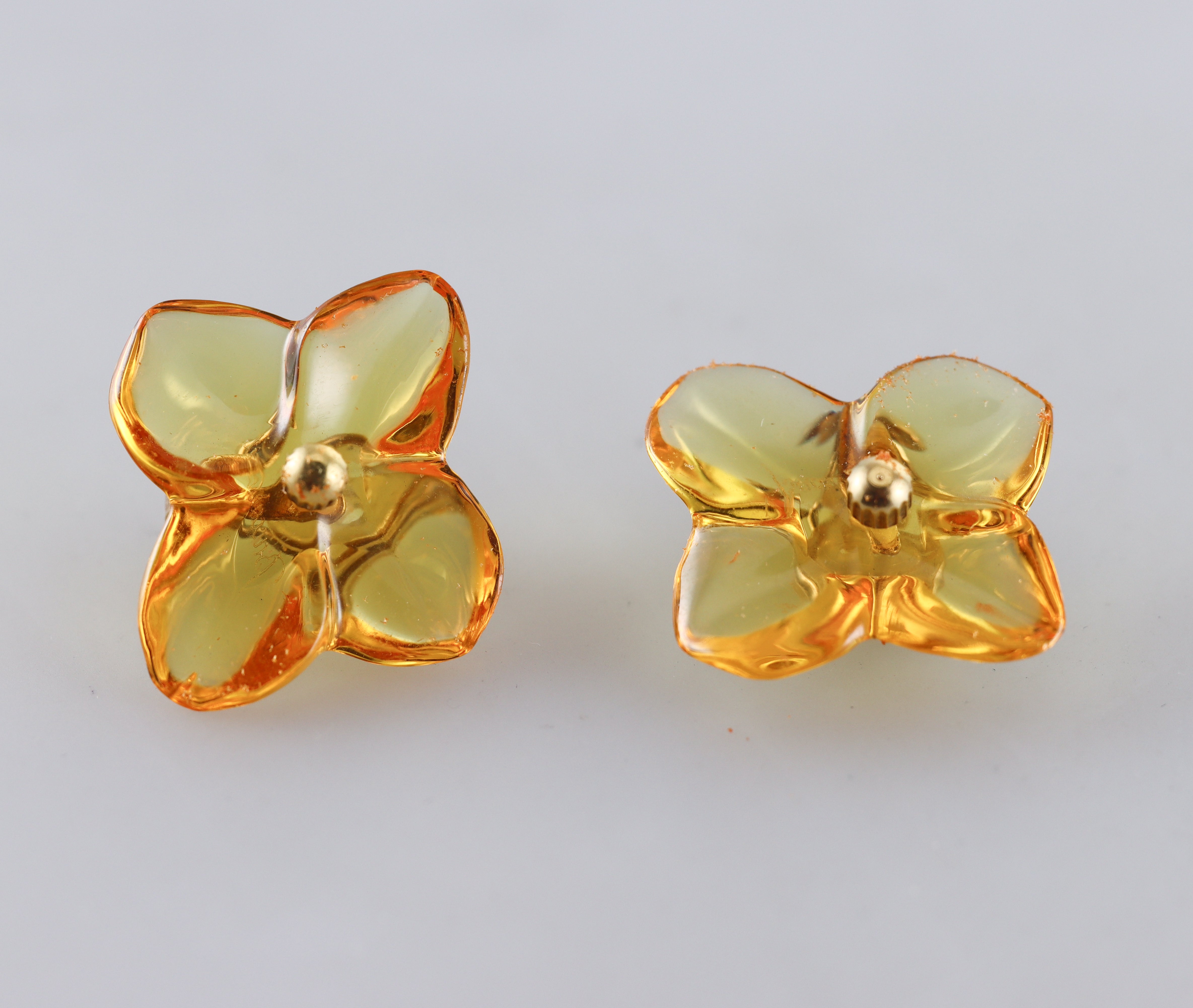 Baccarat 18k Gold Flower Crystal  Earrings