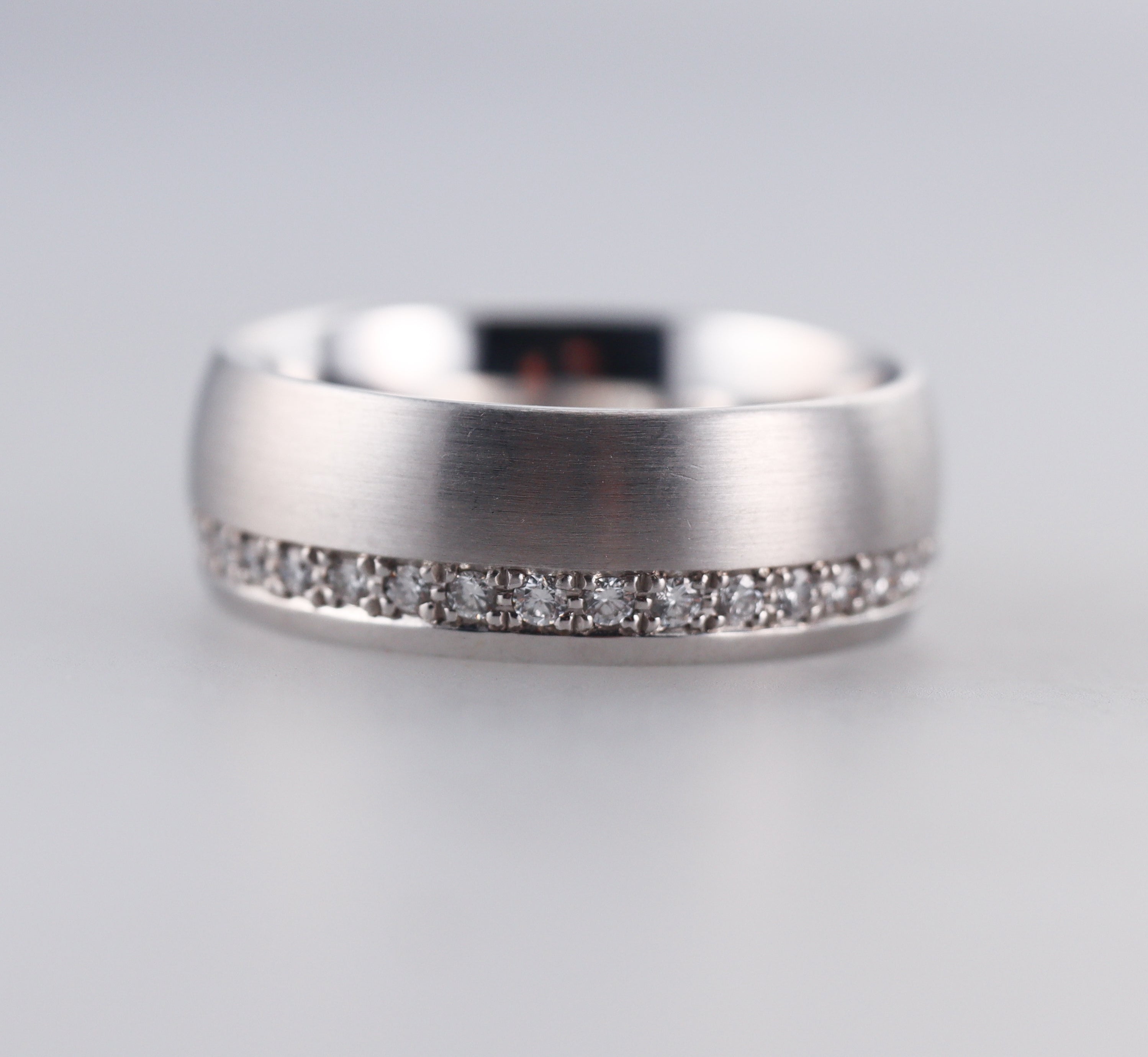 Bucherer 18k White Gold Diamond Ring Wedding Band