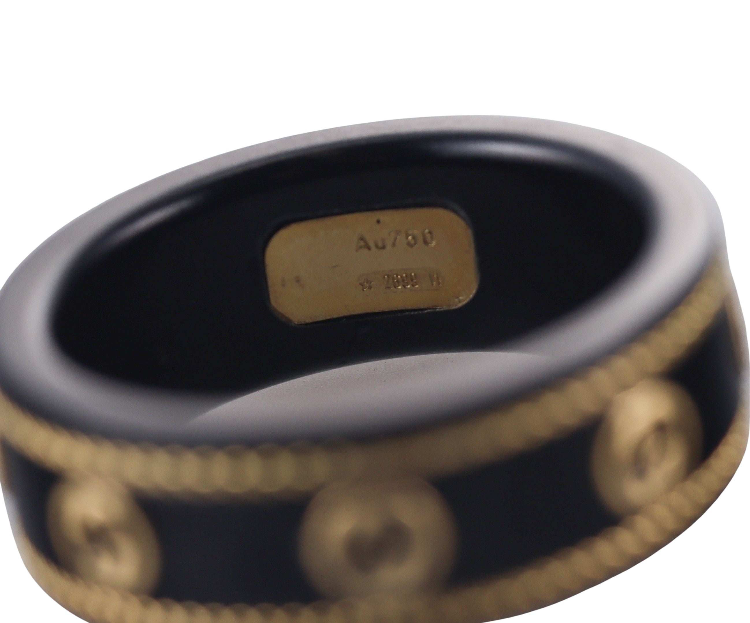 18k Gucci Black Corundum Band Ring Retail $850